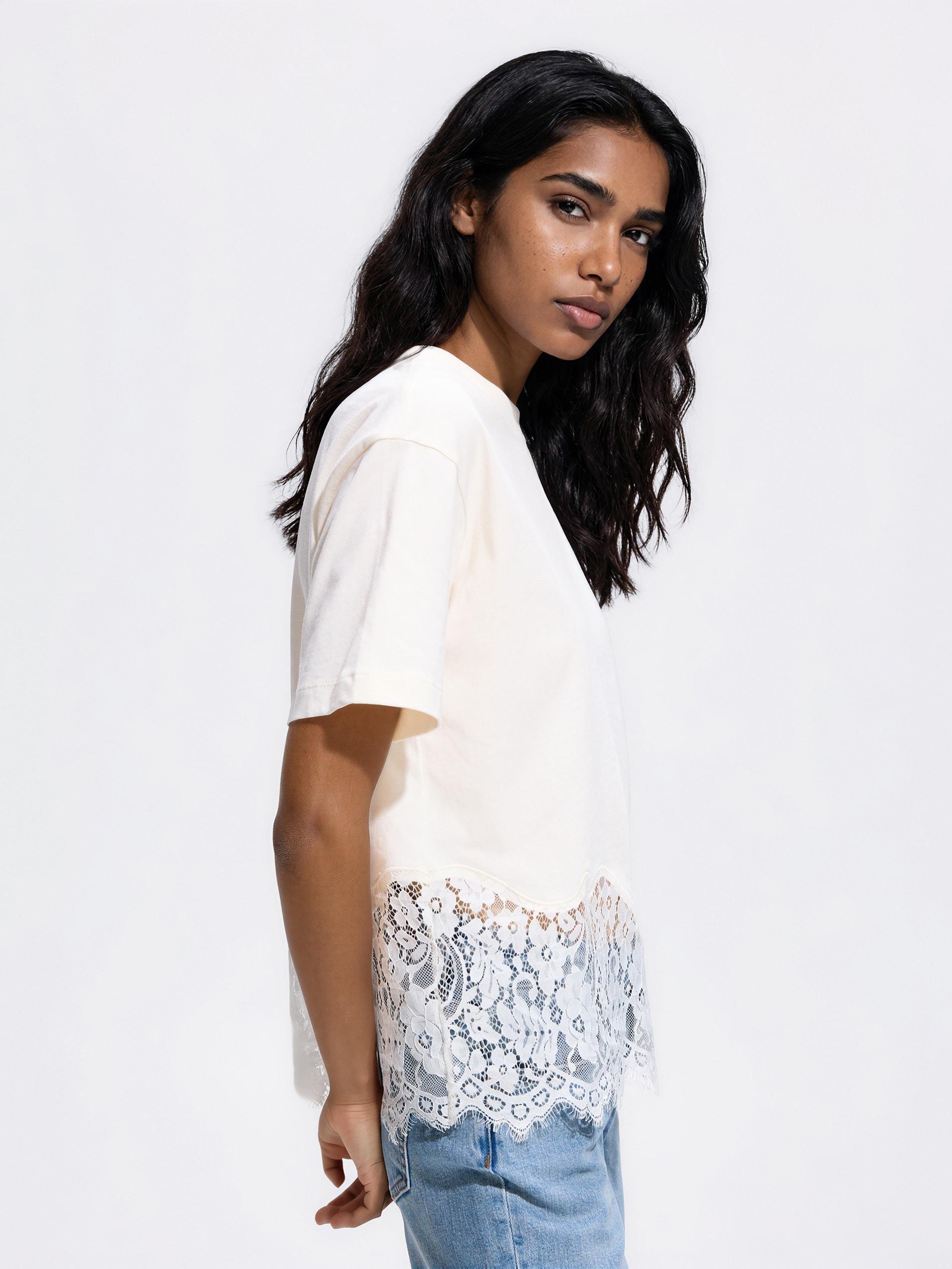 تيشيرت مع دانتيل كريمي, Ivory, medium