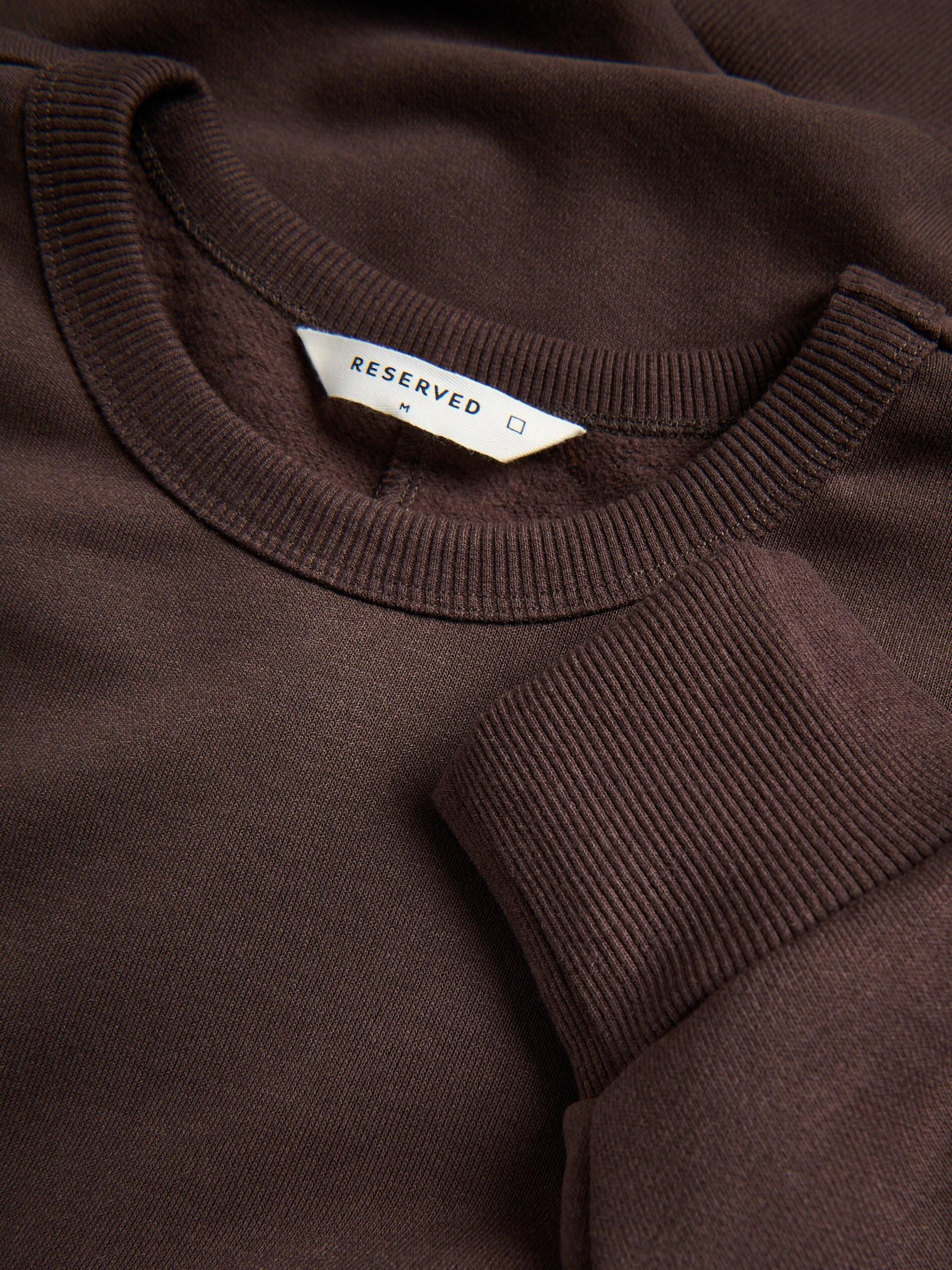 سويت شيرت سادة غني بالقطن بني, Brown, large image number 5