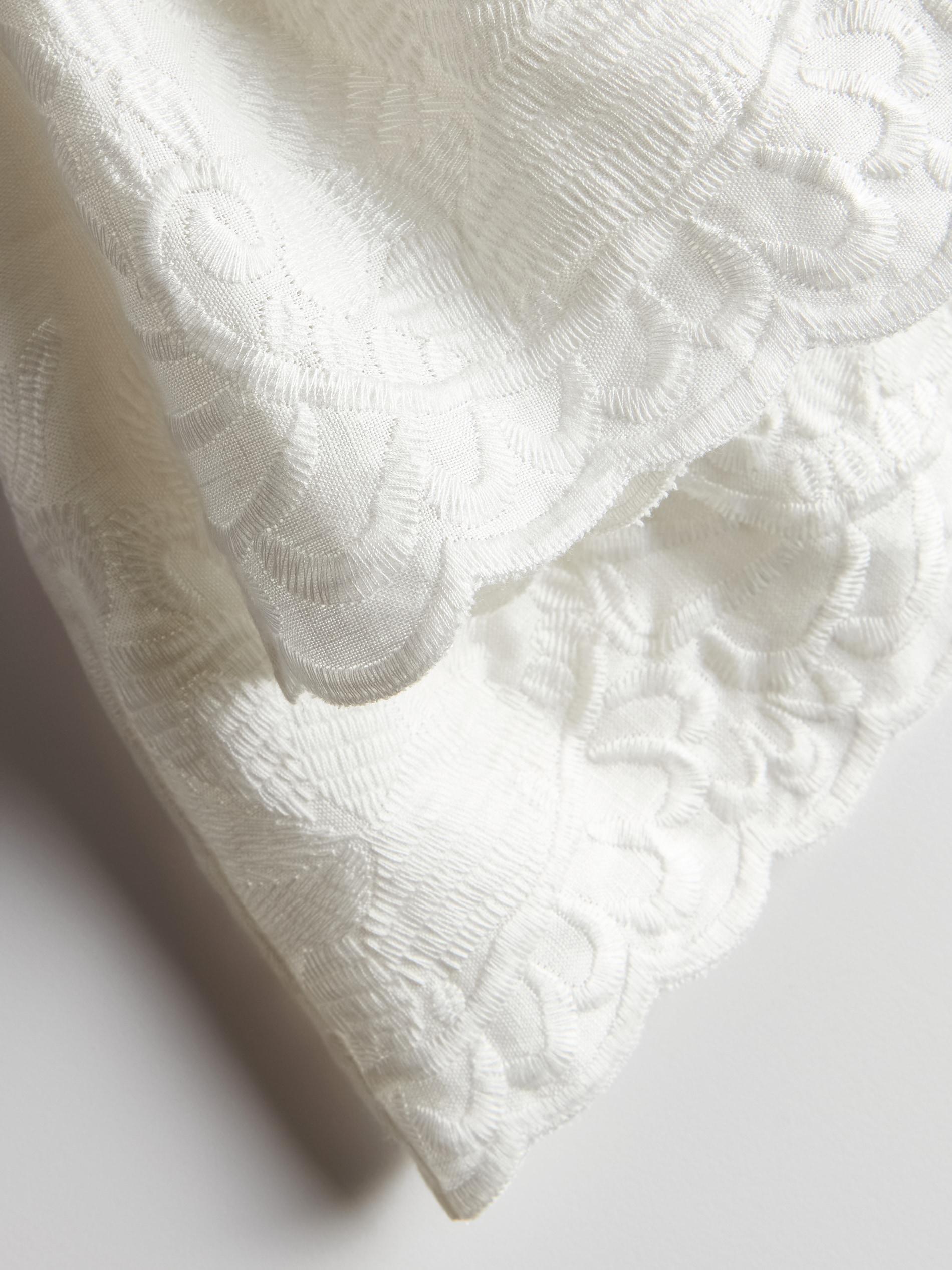 White Linen Shorts, , large image number 4