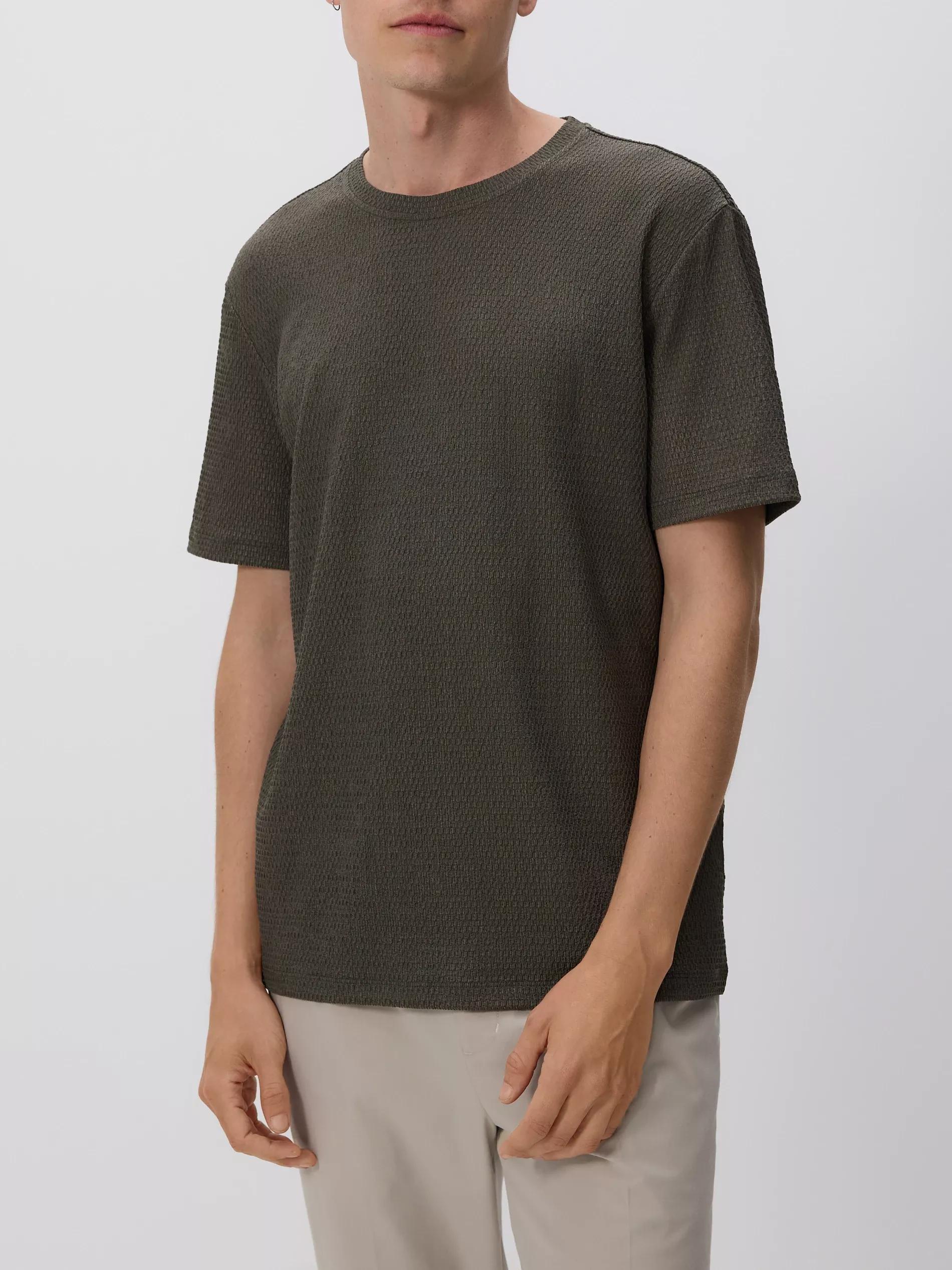 Green Regular-Fit Textured T-Shirt, Green, large image number 0