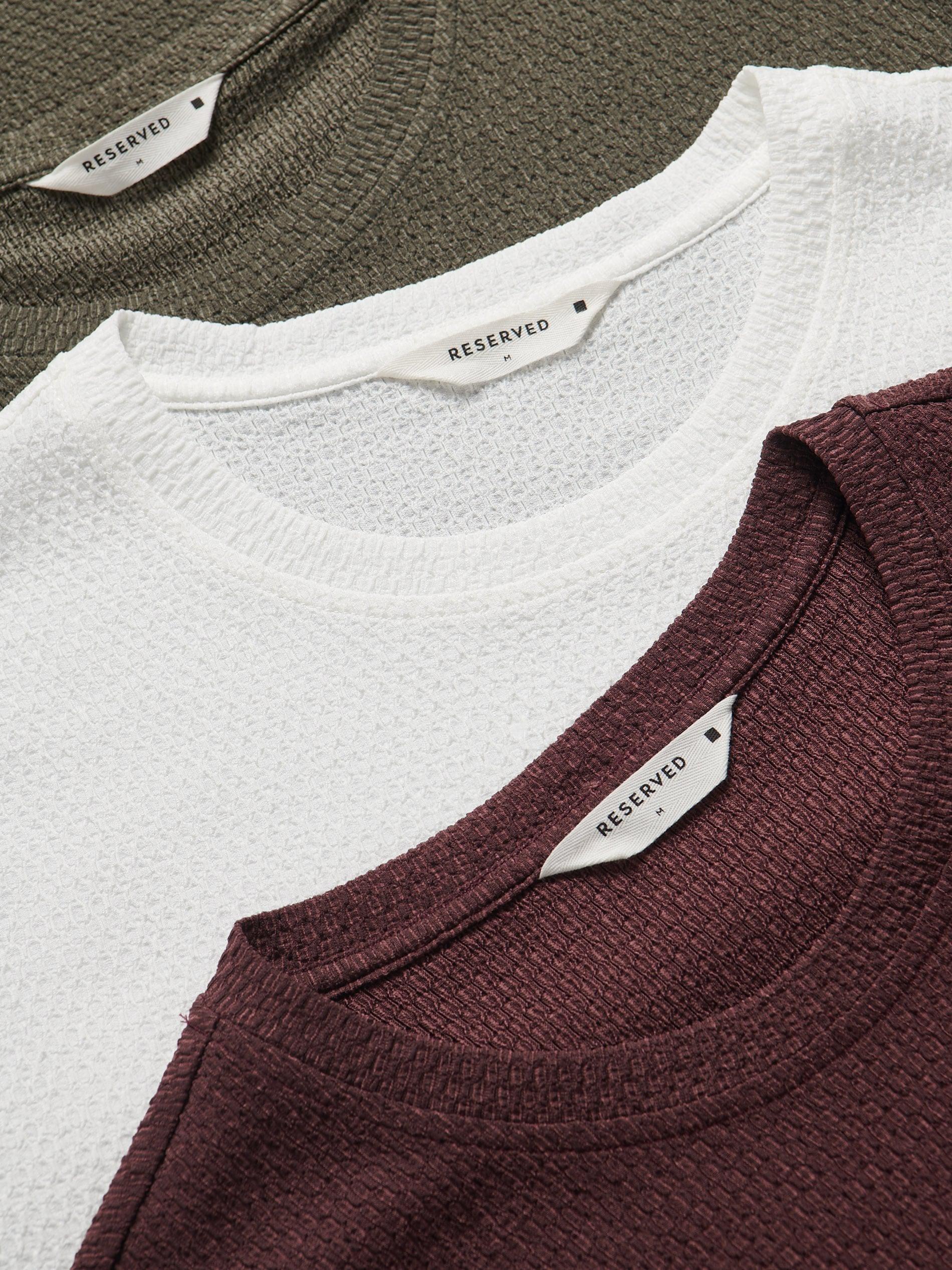 Green Regular-Fit Textured T-Shirt, Green, large image number 4