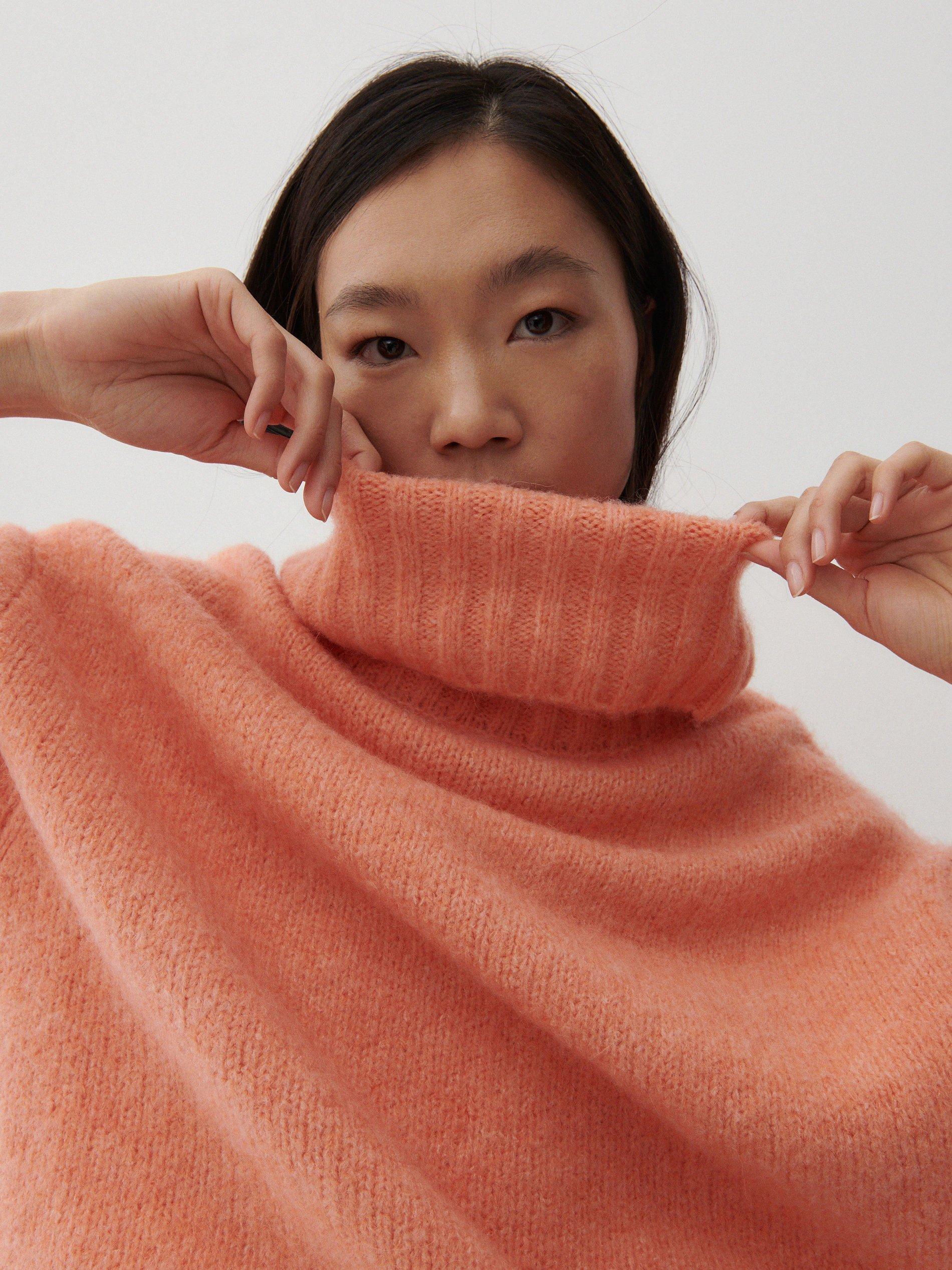 Orange Turtleneck Sweater, Women, , large image number 3