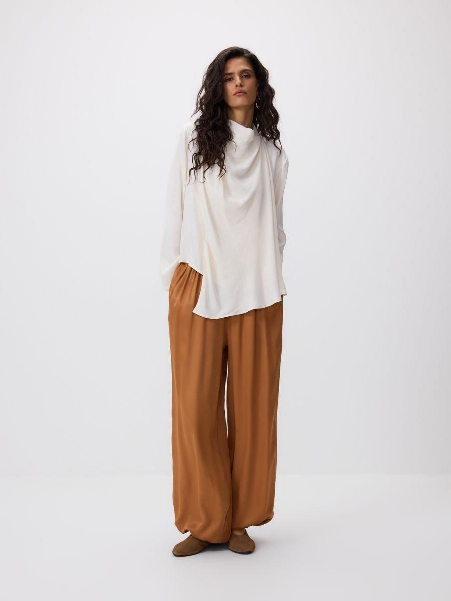 بنطال جوغر بني, Brown, medium