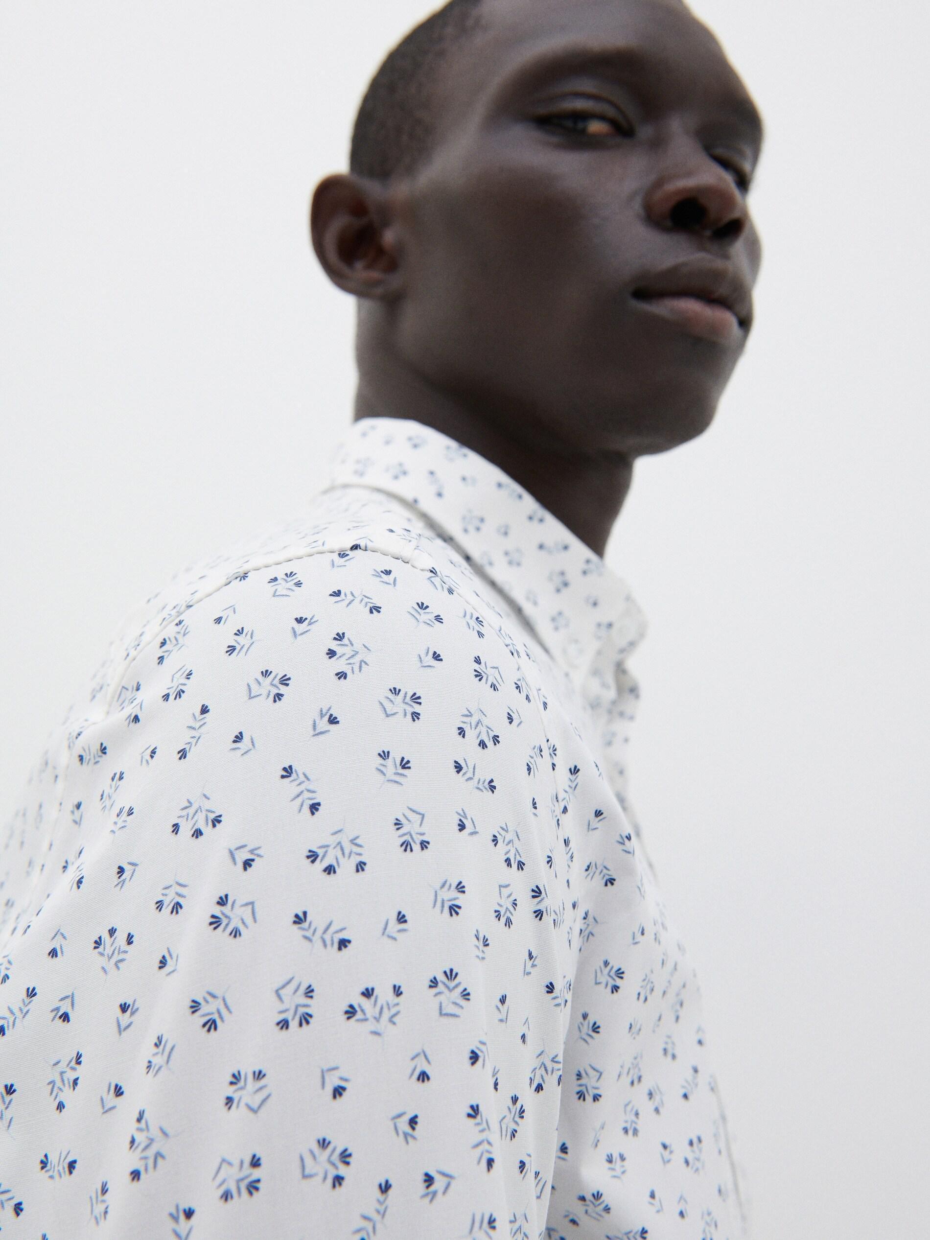Blue Shirt With A Fine Pattern, Men, , large image number 1