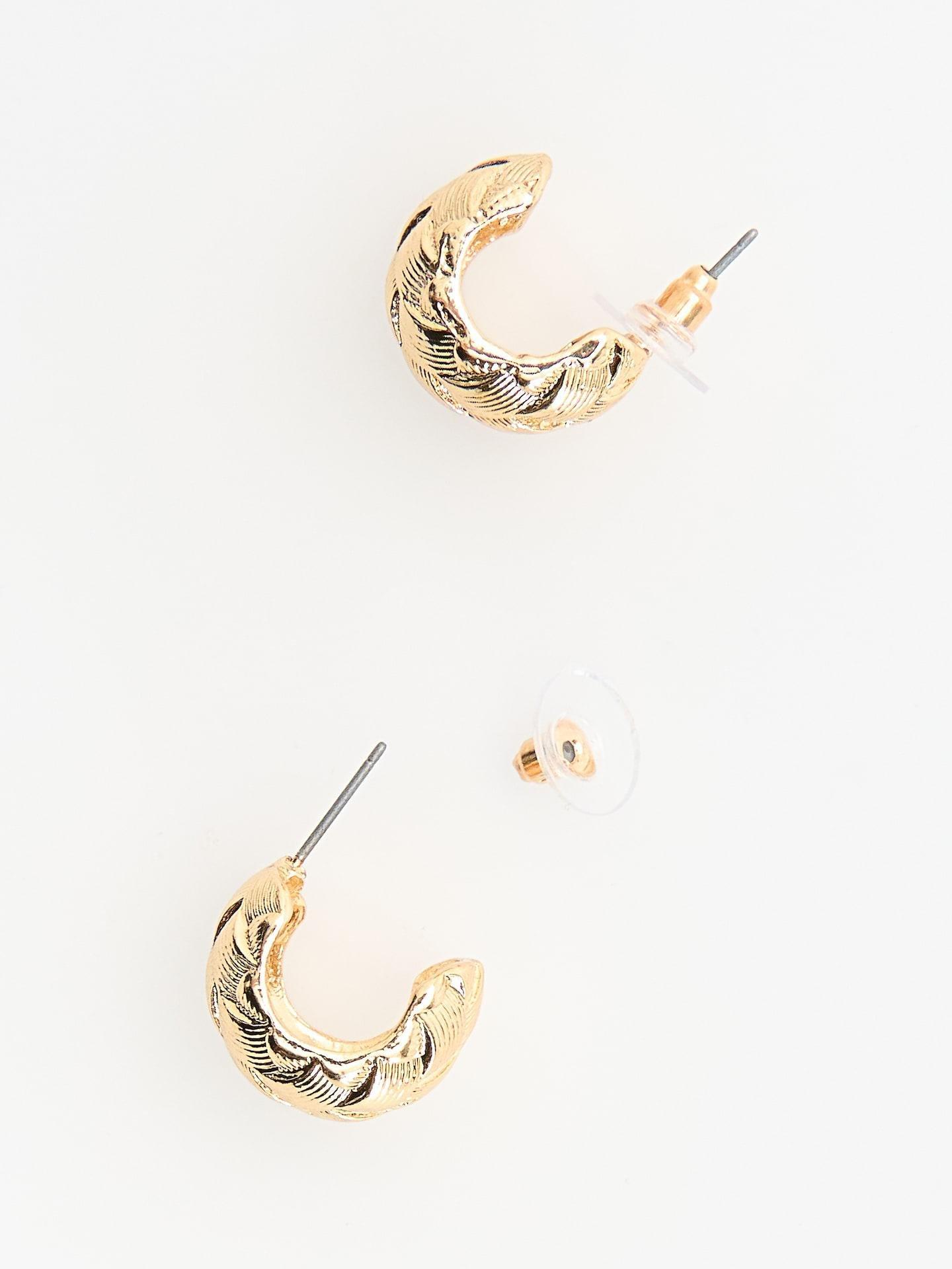 Gold Earrings With Decorative Finish, Golden, medium
