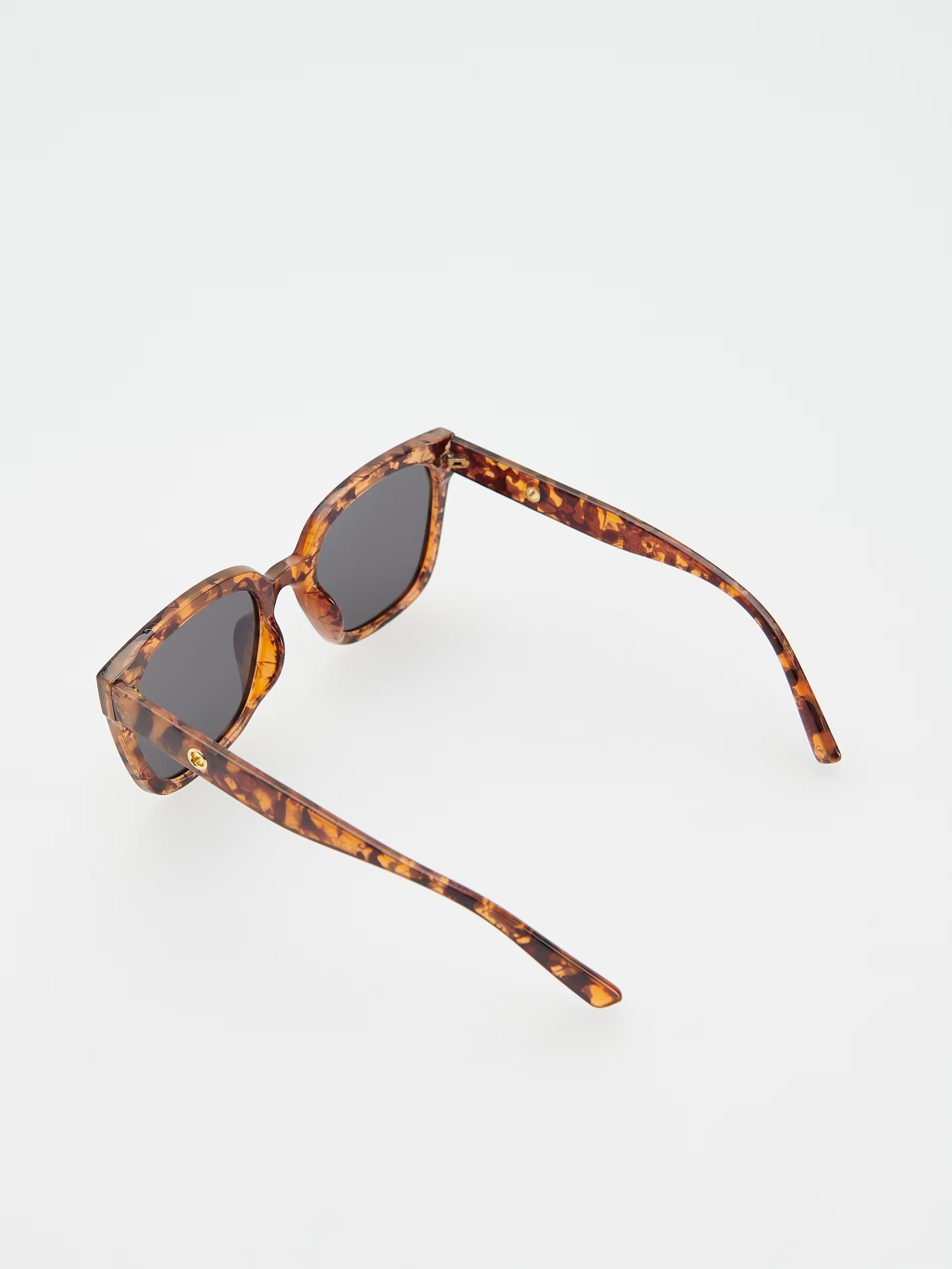 Brown Polarized Sunglasses, , large image number 2