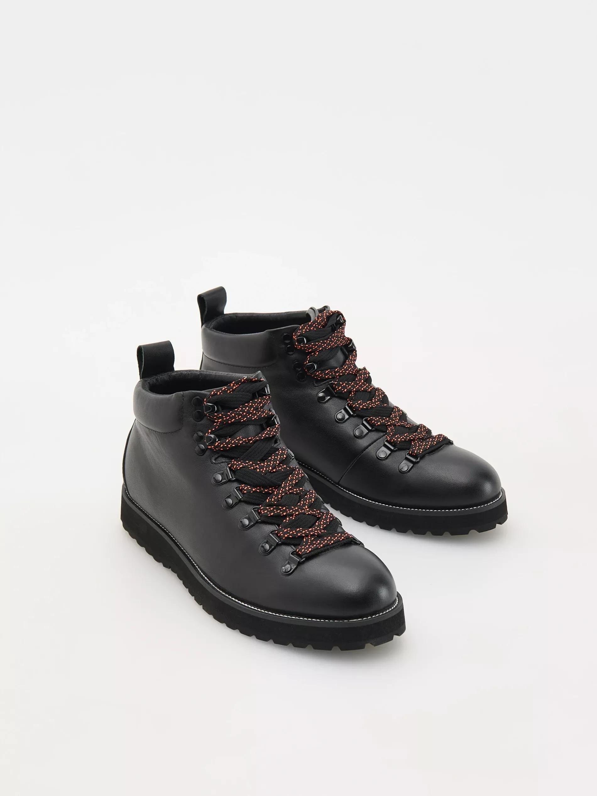 Black Leather Trekking Shoes, , large image number 3