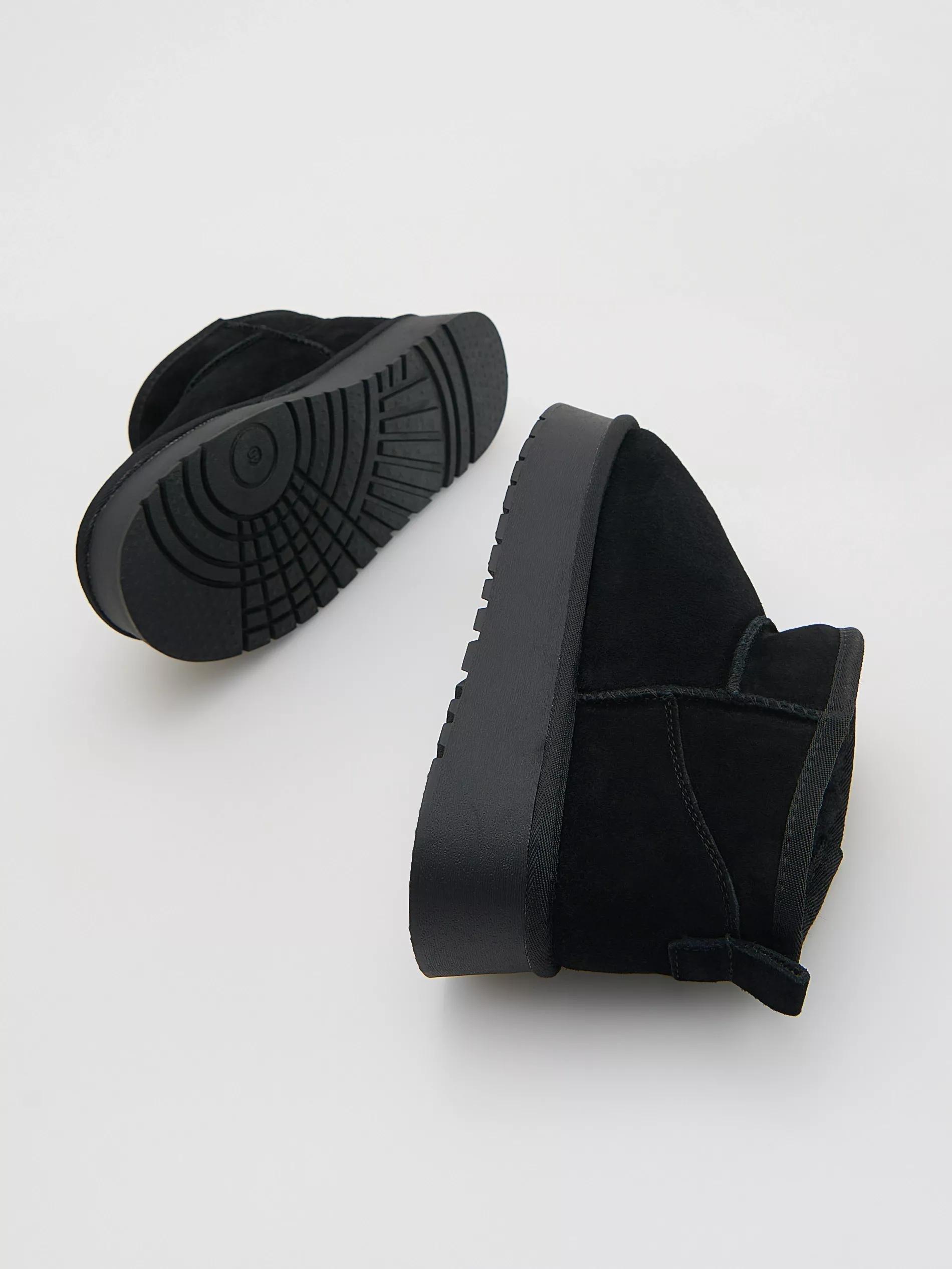 Black Suede Snow Boots, Black, medium