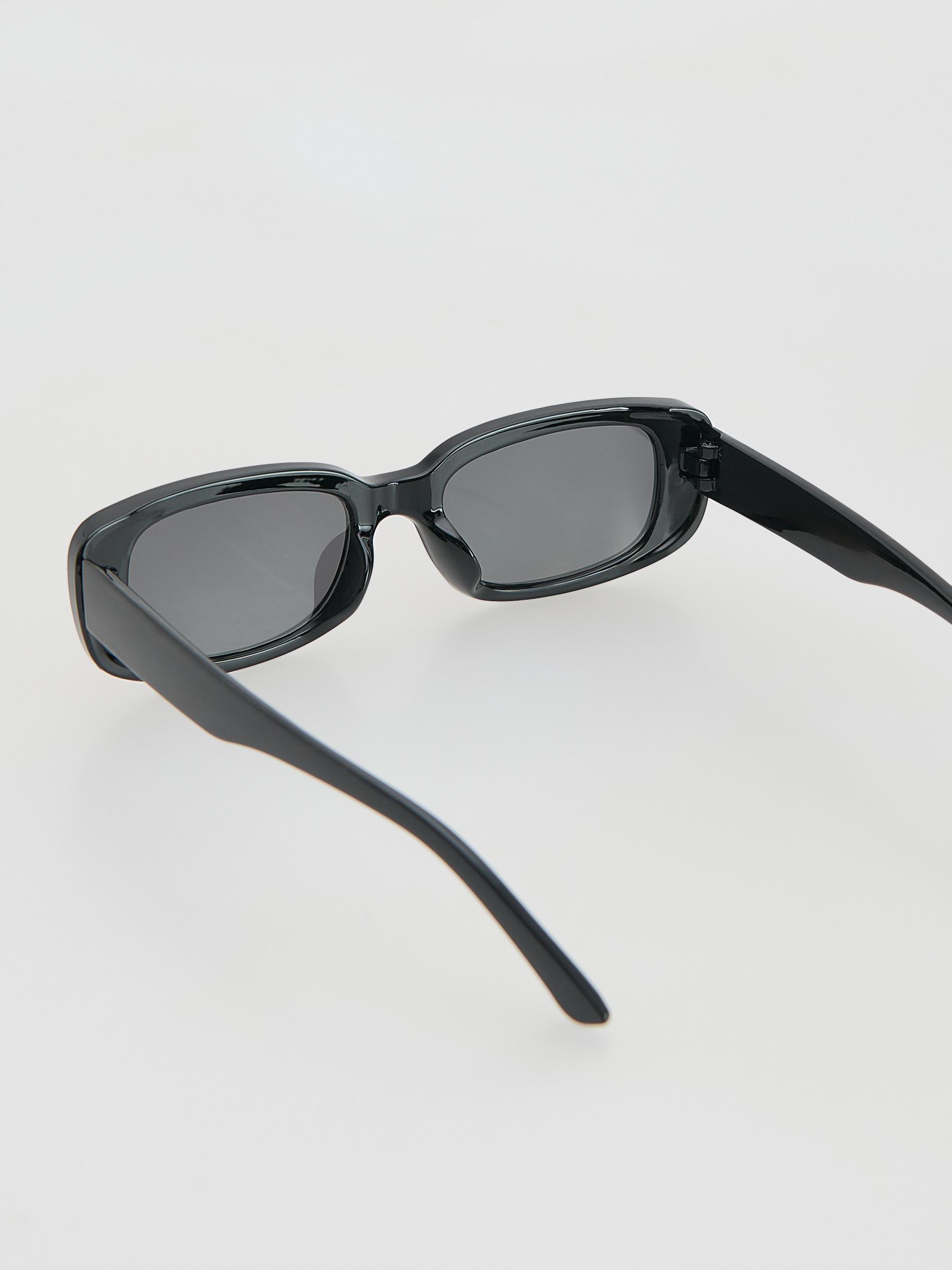 Black Sunglasses With Case, Black, medium