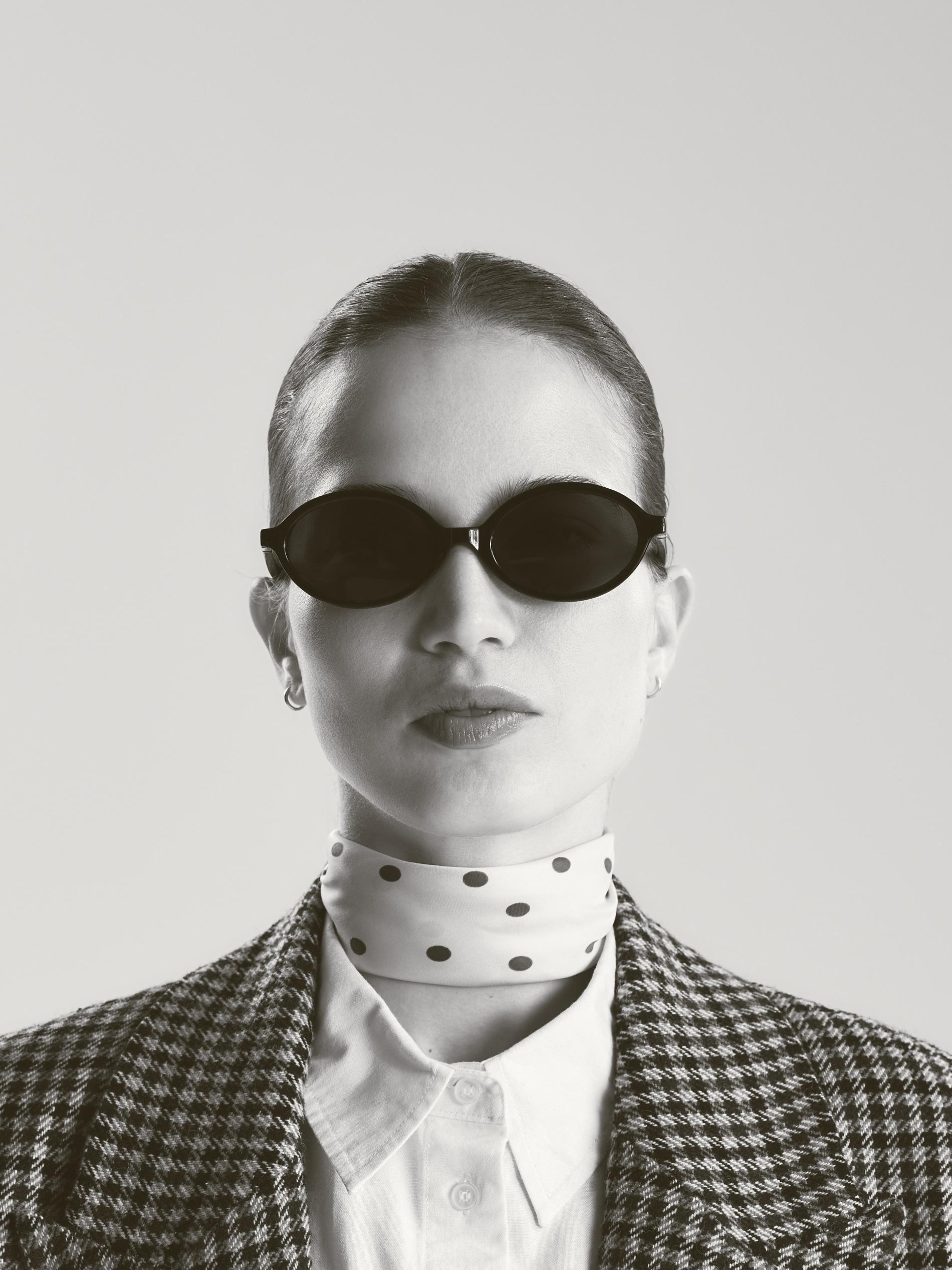 Black Sunglasses With Case, Black, large image number 3