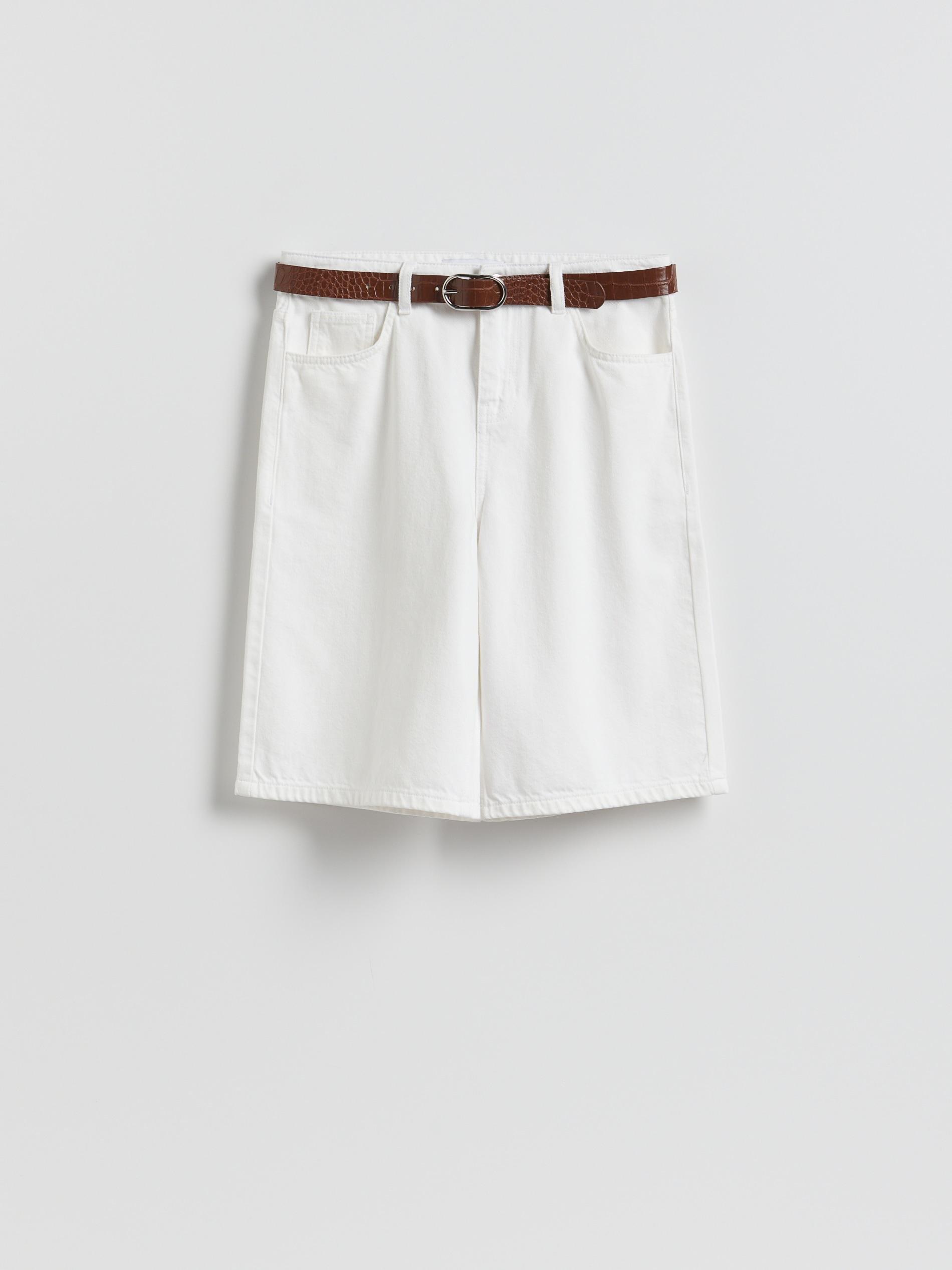 White Cotton Rich Shorts With Belt, White, large image number 3
