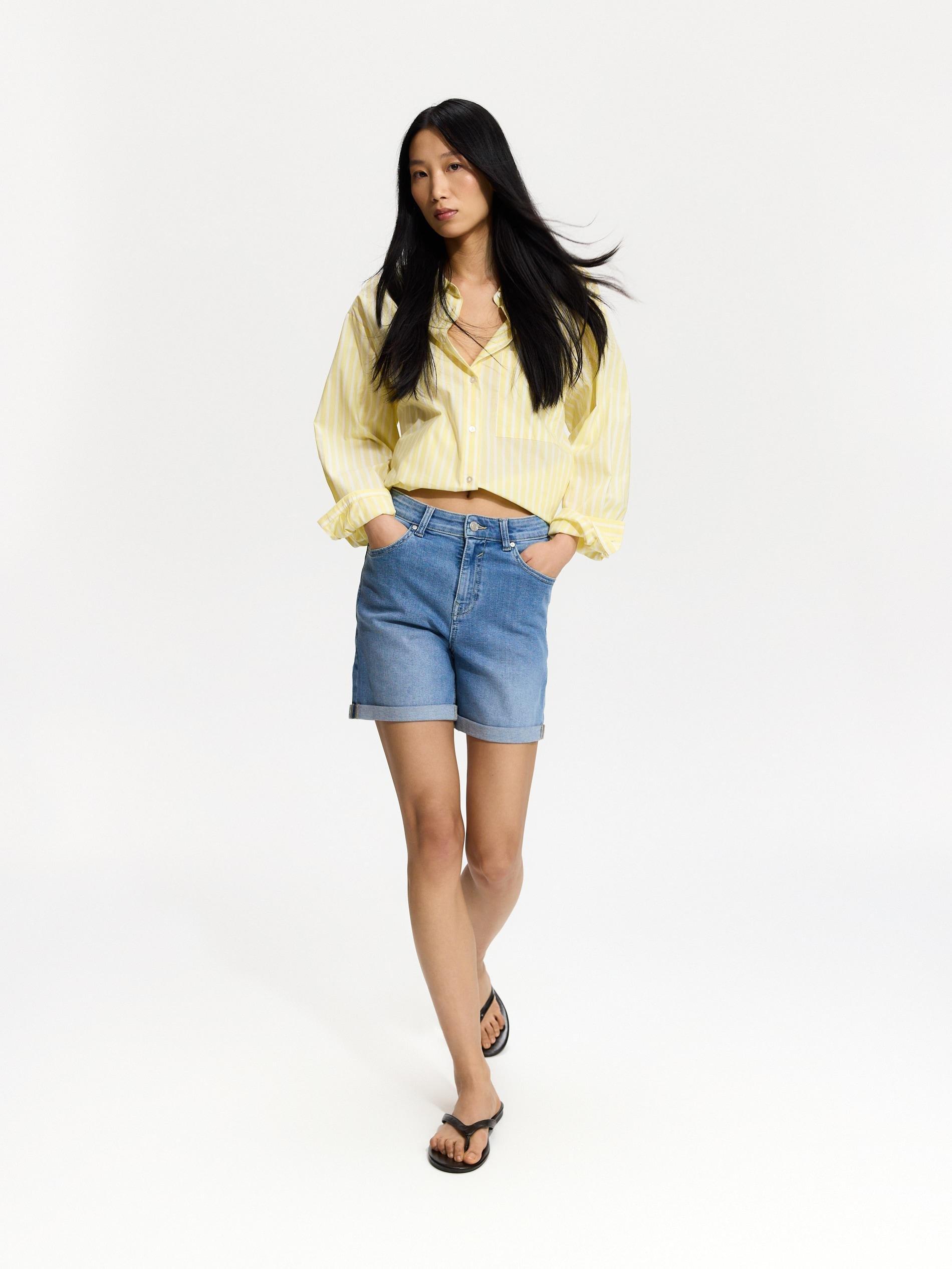 Blue Jeans Jean Shorts With Roll-Up Cuffs, Blue, large image number 2