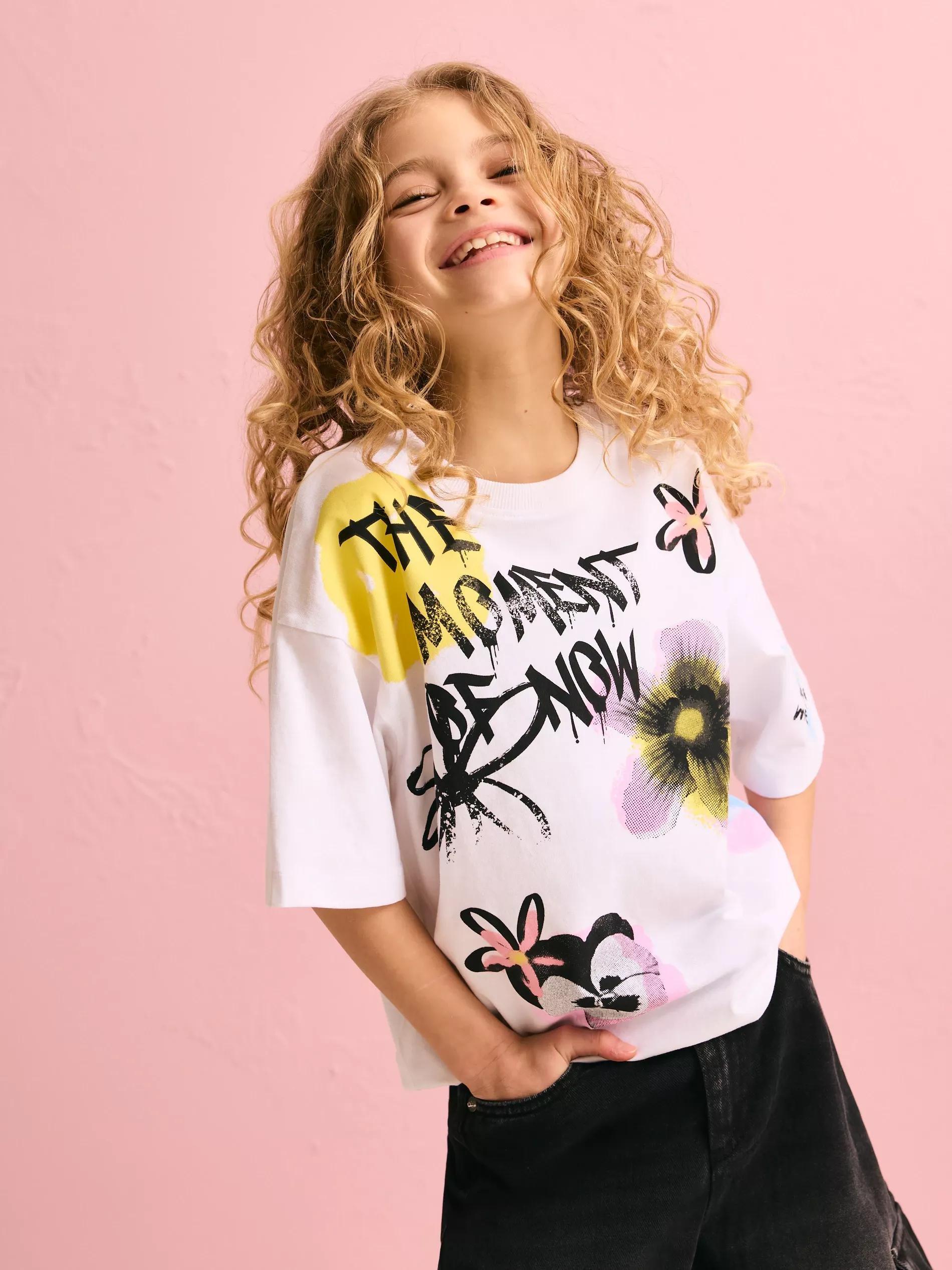 Cream T-Shirt With Print, , medium