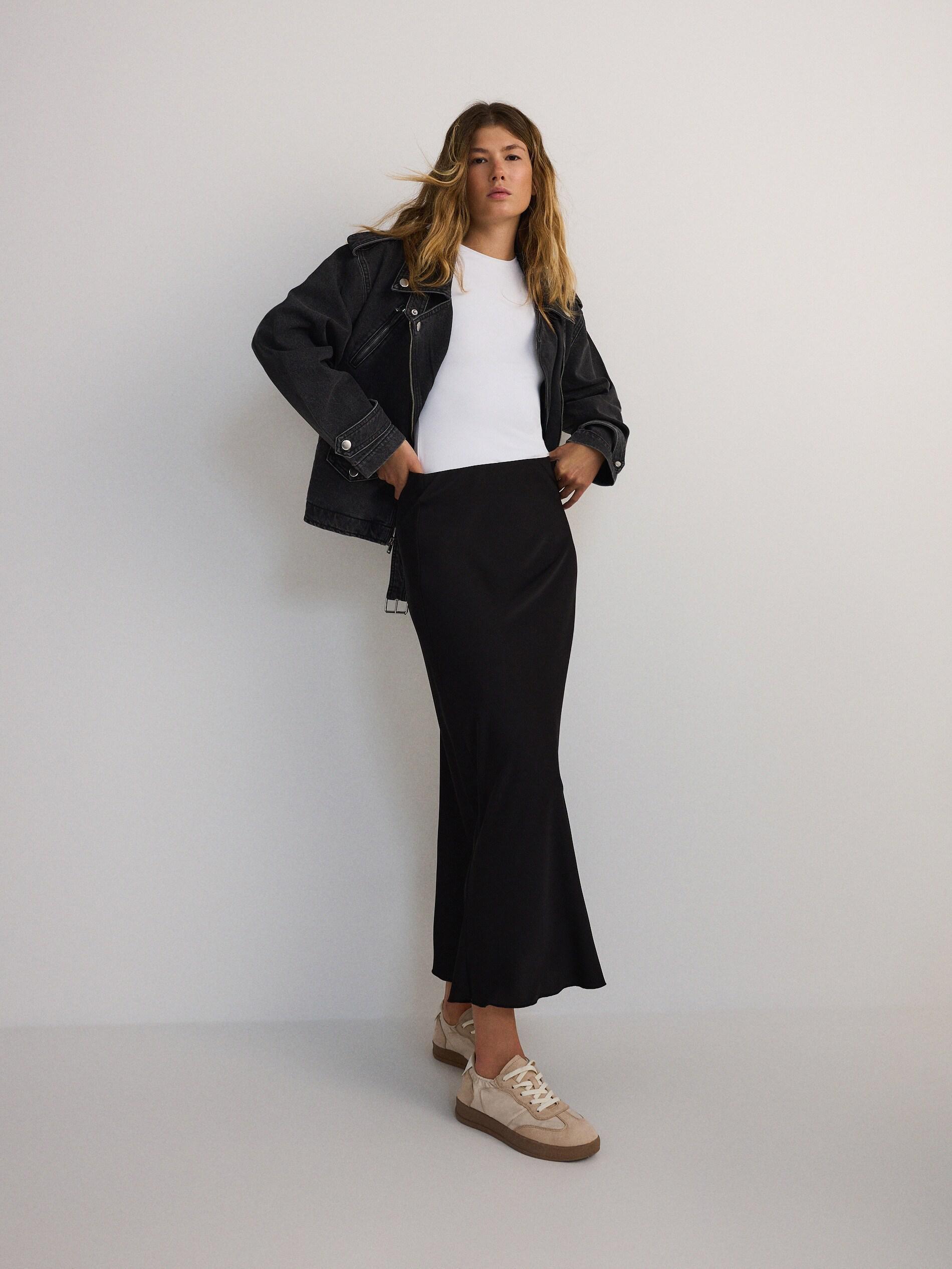 Black Midi Skirt, , large image number 2