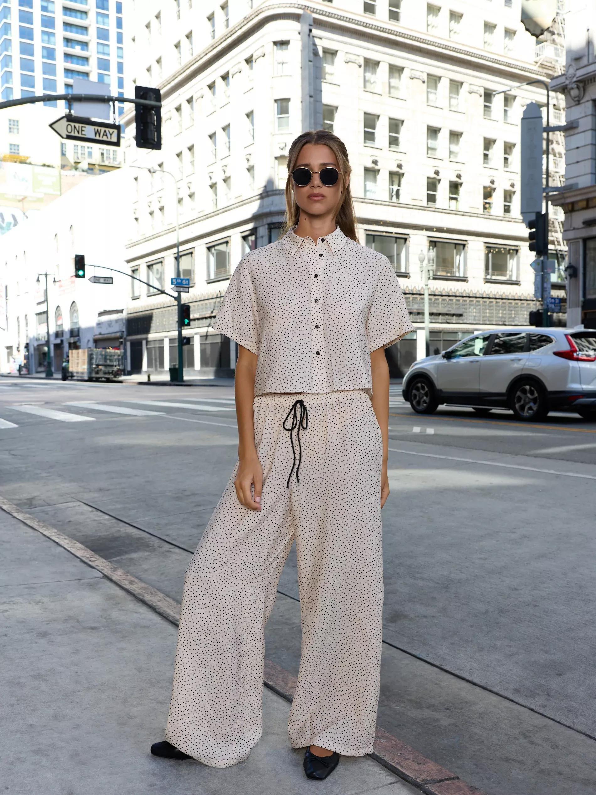 Cream Loose Trousers With Viscose, Ivory, medium