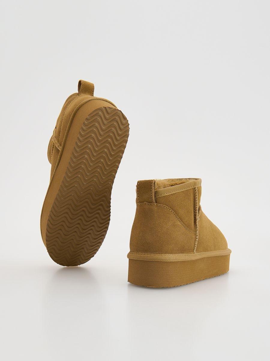 Beige Suede Snow Boots, Beige, medium