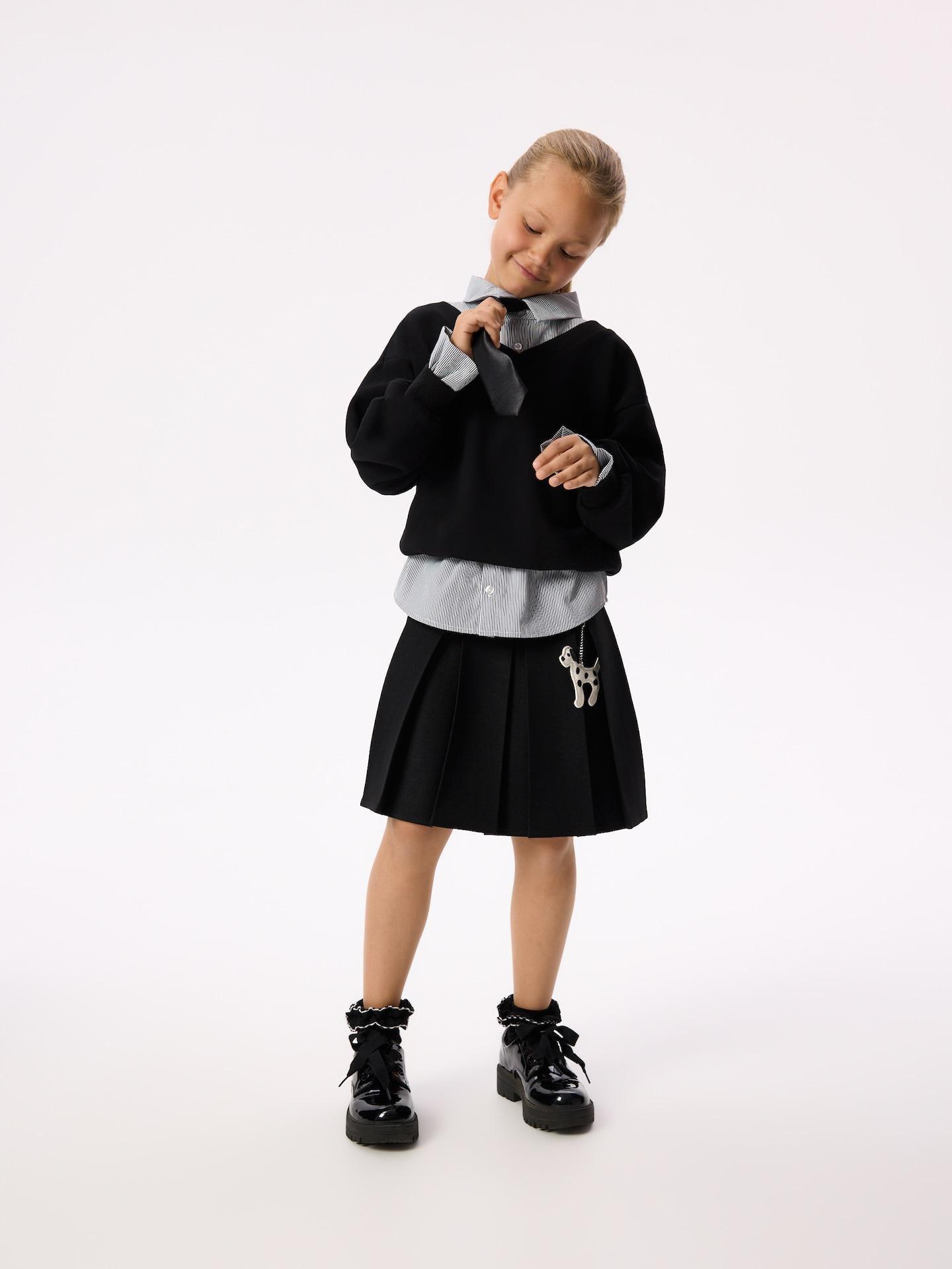 Black Sweatshirt With Collar And Tie, Black, large image number 2