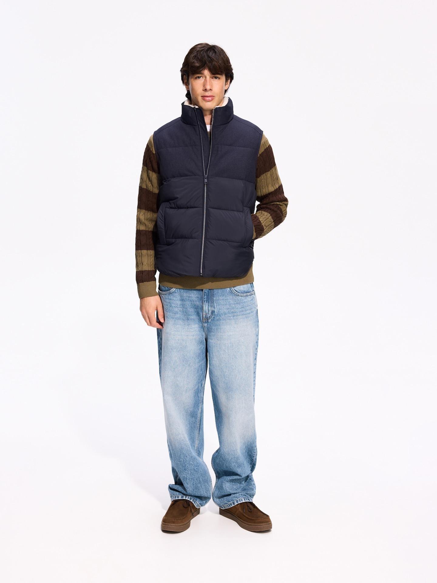 Navy Quilted Vest With Stand Up Collar, Navy, large image number 3