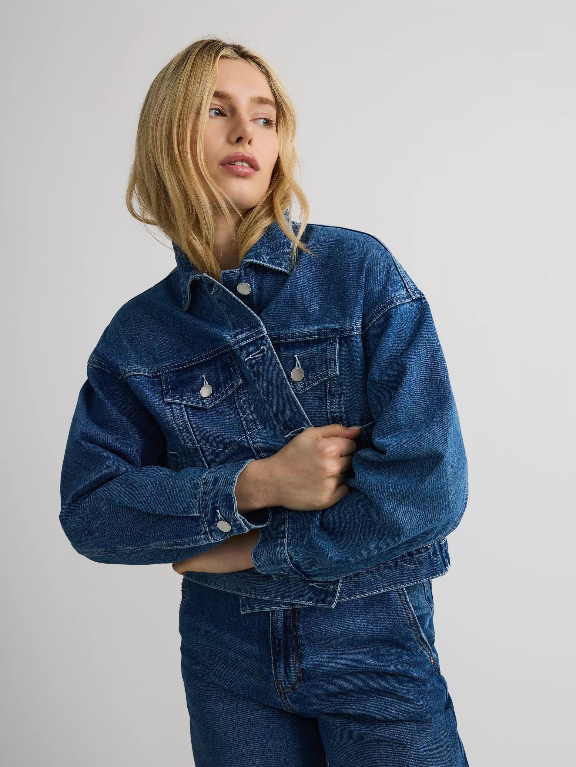 Blue Jeans Denim Jacket With Embroidery On The Back, , large image number 1