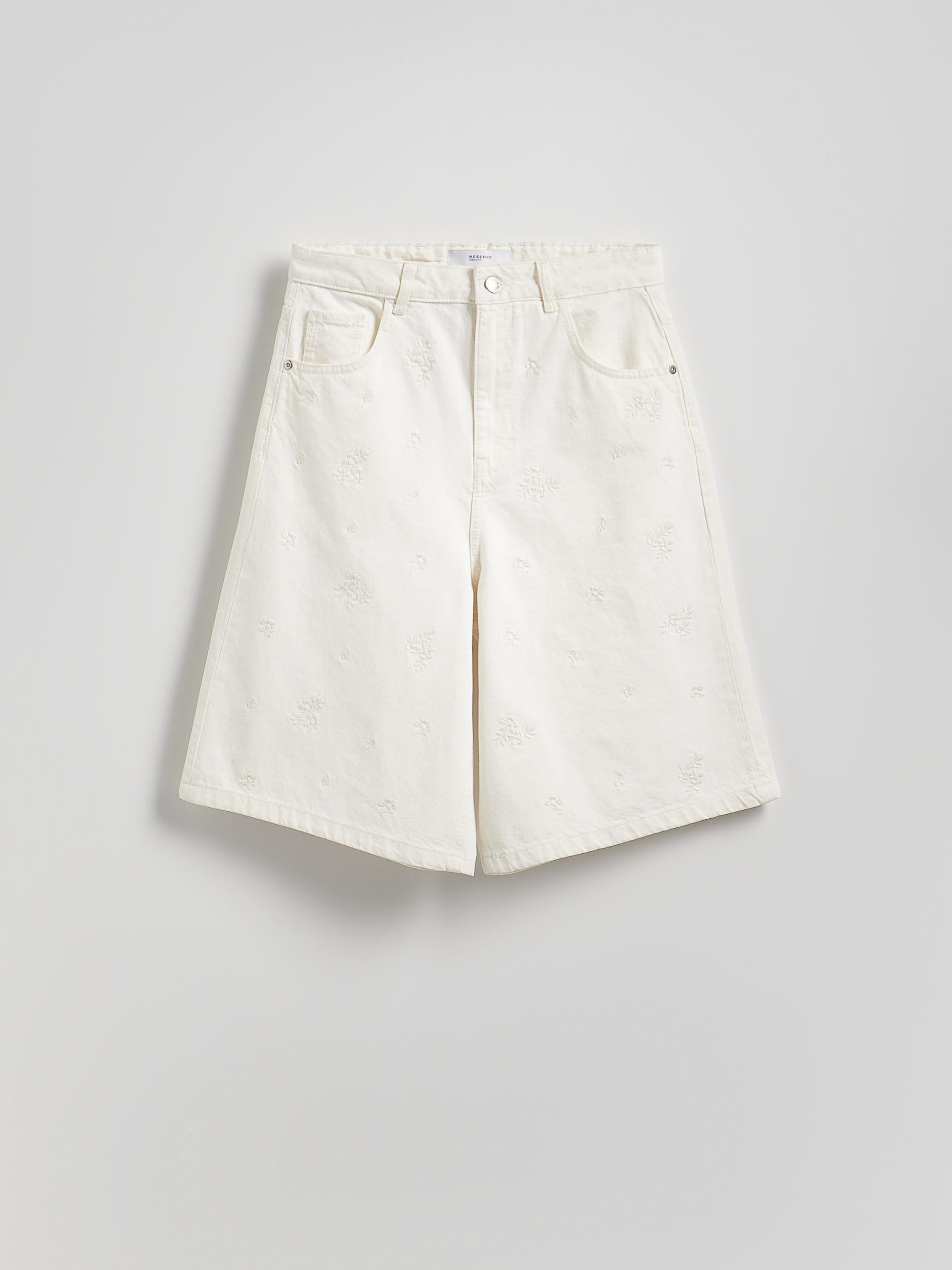 Cream Embroidered Denim Shorts, Ivory, large image number 3