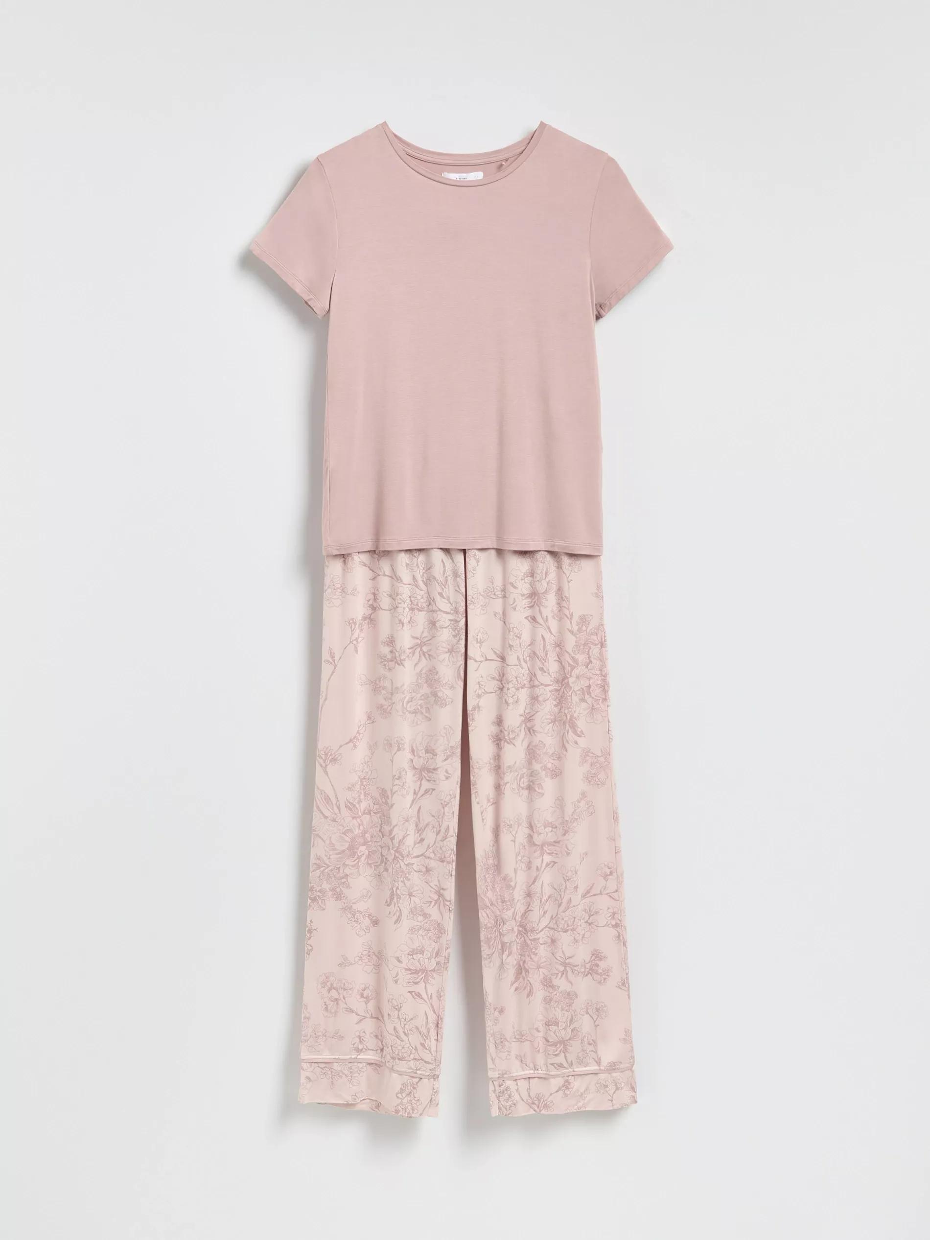 Beige Two-Piece Viscose Pyjama Set, Beige, large image number 4