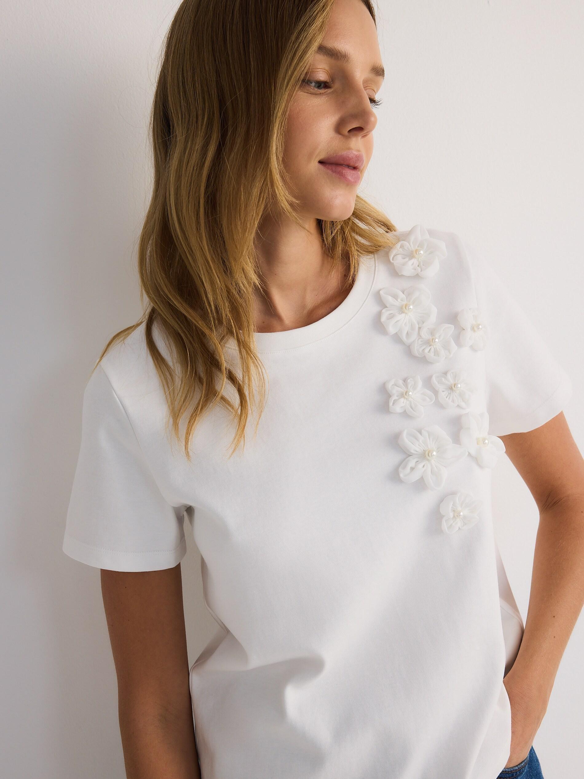 White T-Shirt, White, large image number 3