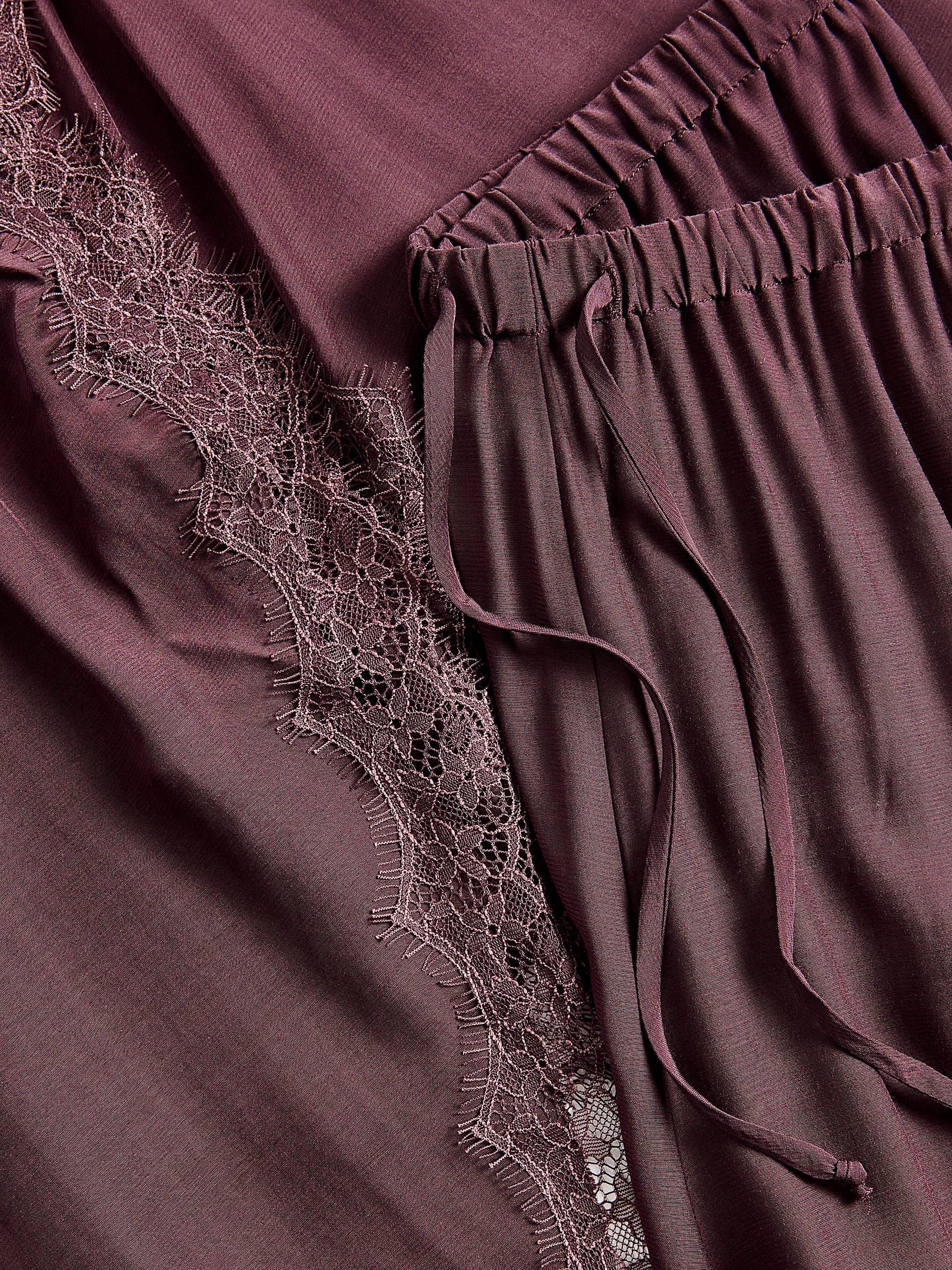 Maroon Satin Pyjamas With Lace, Burgundy, large image number 5