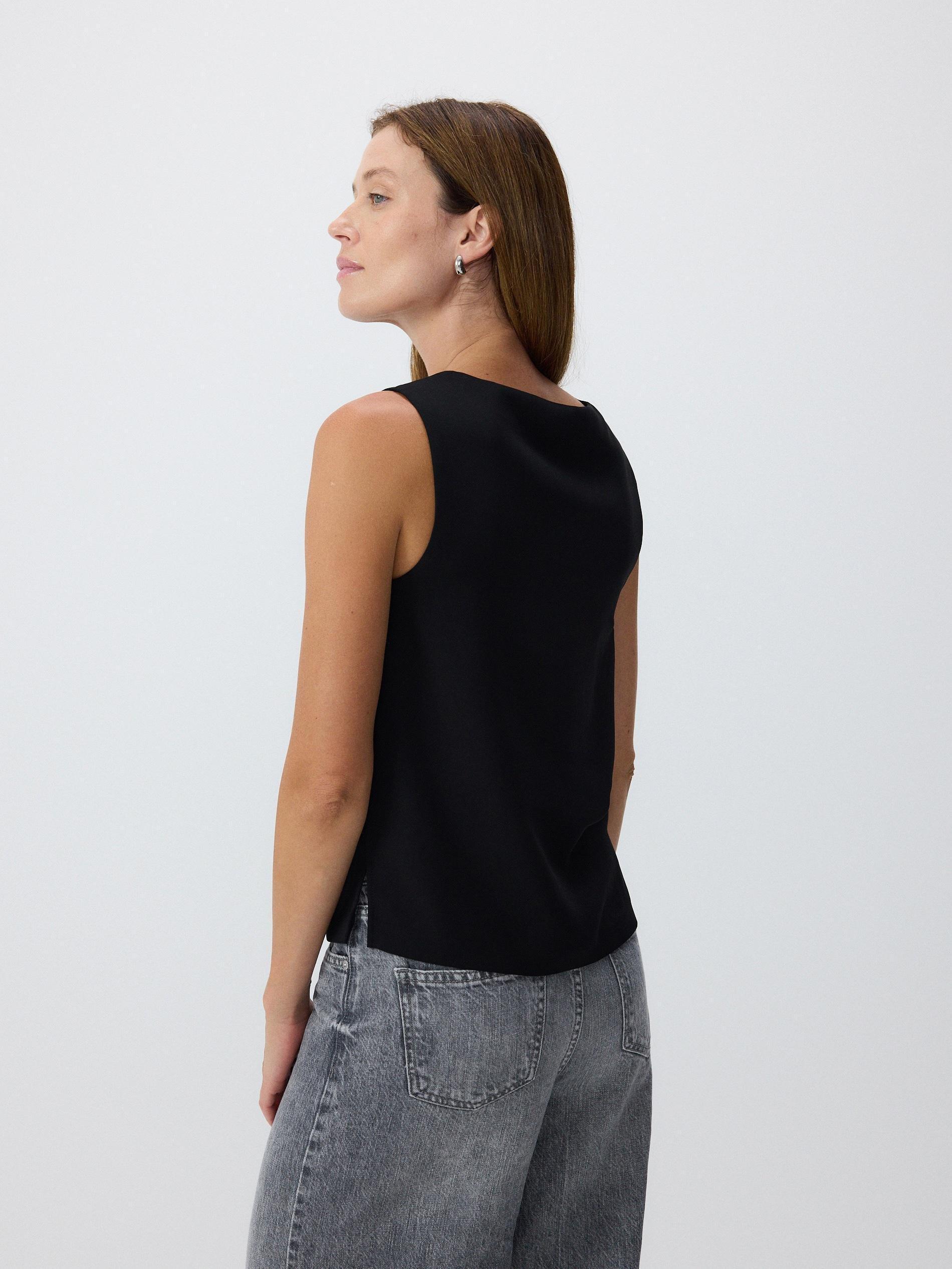 Black Vest-Cut Top, , large image number 3