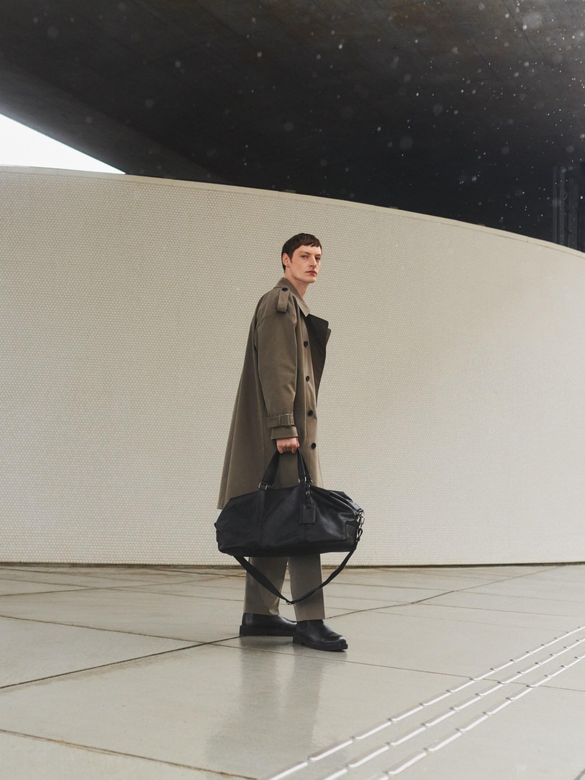 Black Weekender Bag, Black, large image number 1