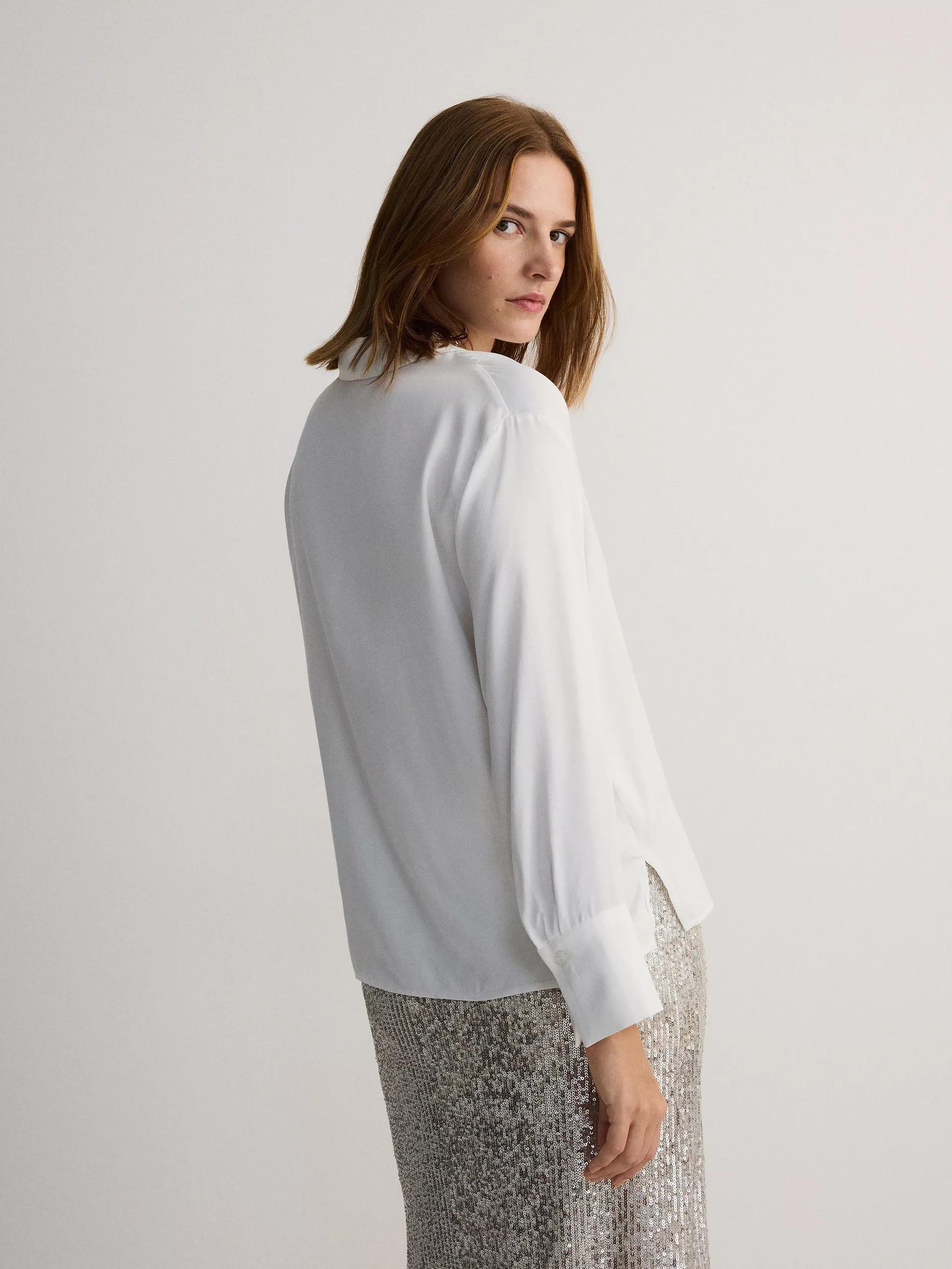 Cream V-Neck Shirt, , large image number 2