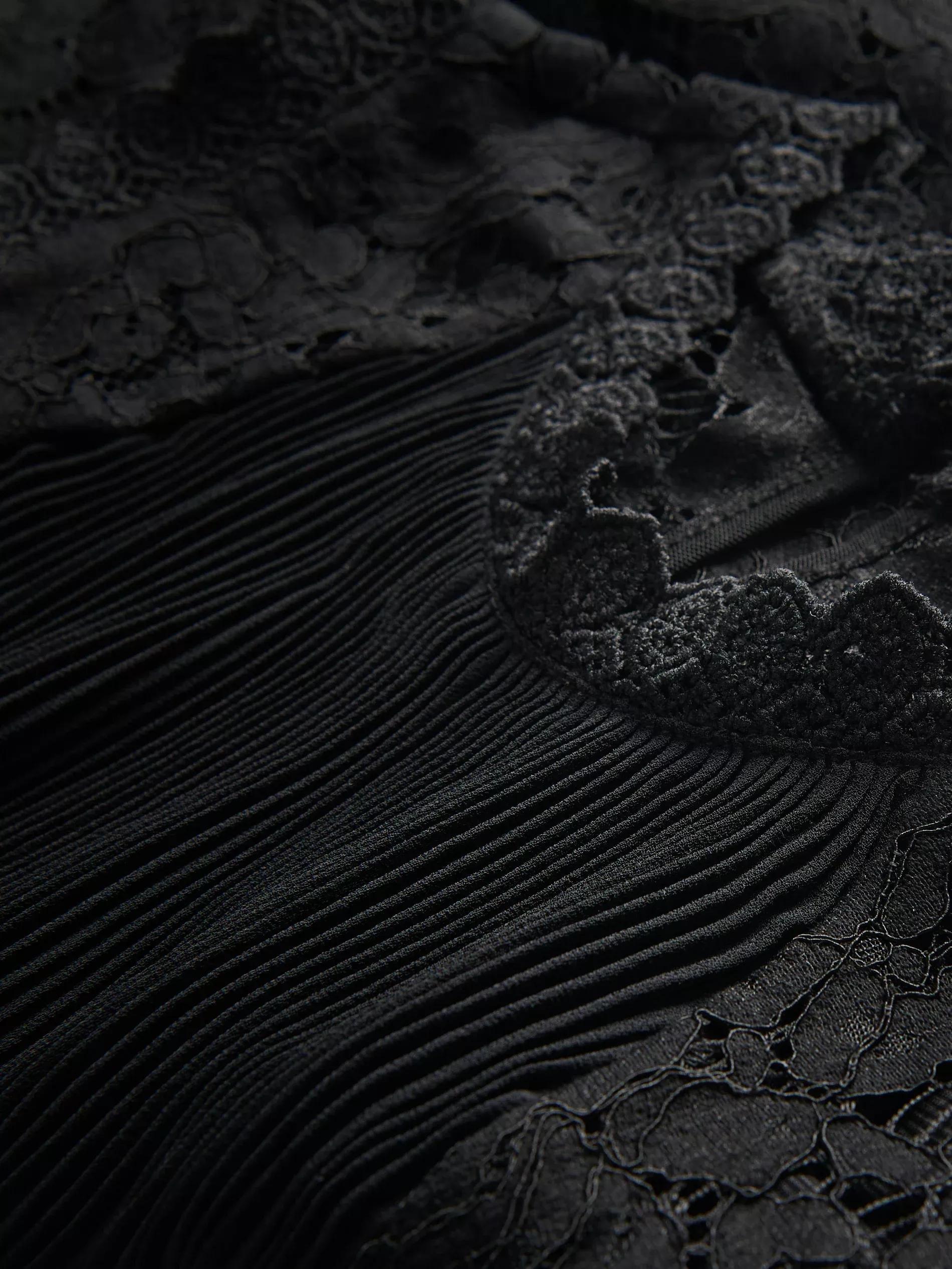 Black Blouse With Crochet Lining, , large image number 5