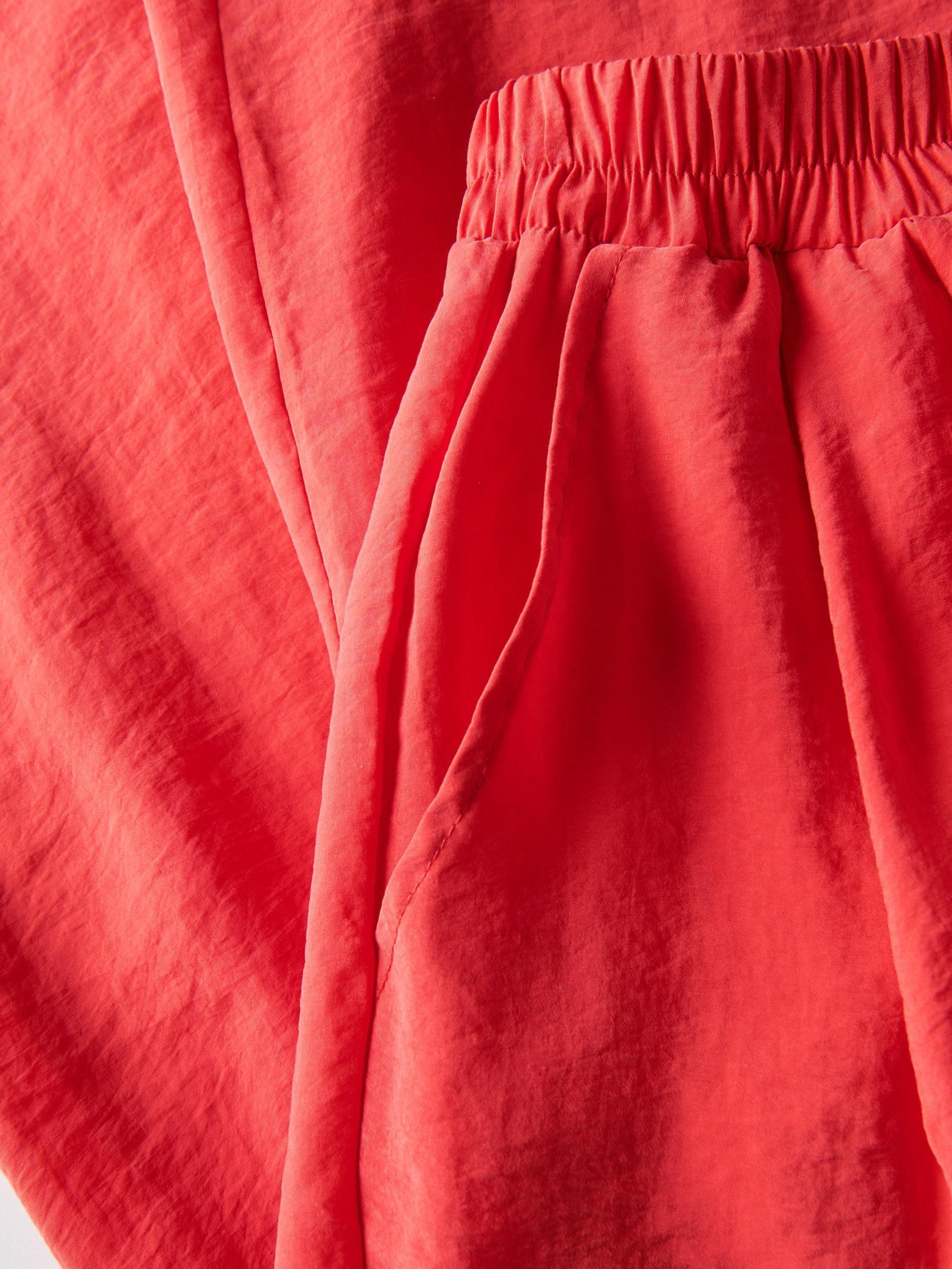 Red Trousers, , large image number 6