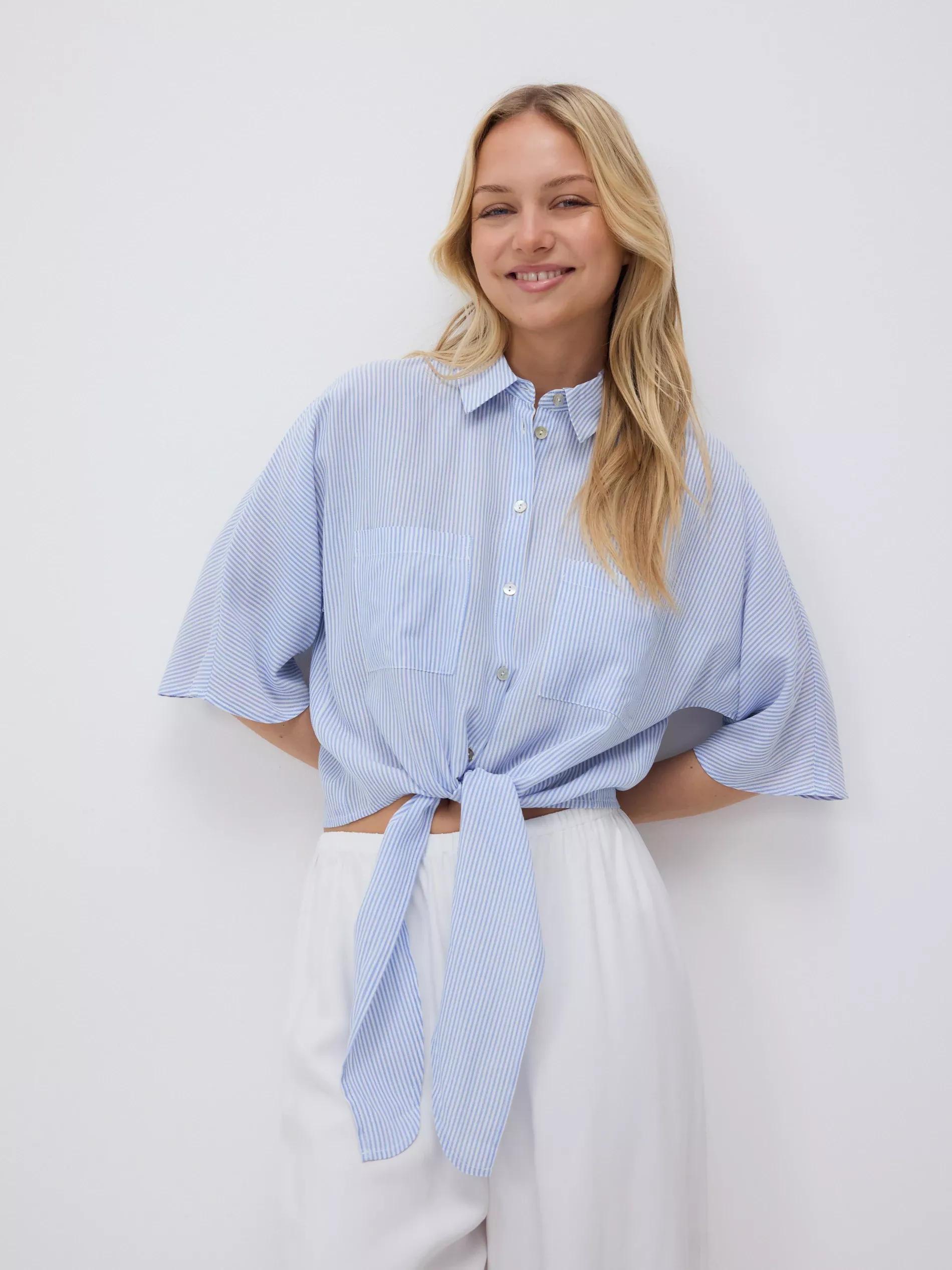 Blue Shirt, Blue, large image number 1