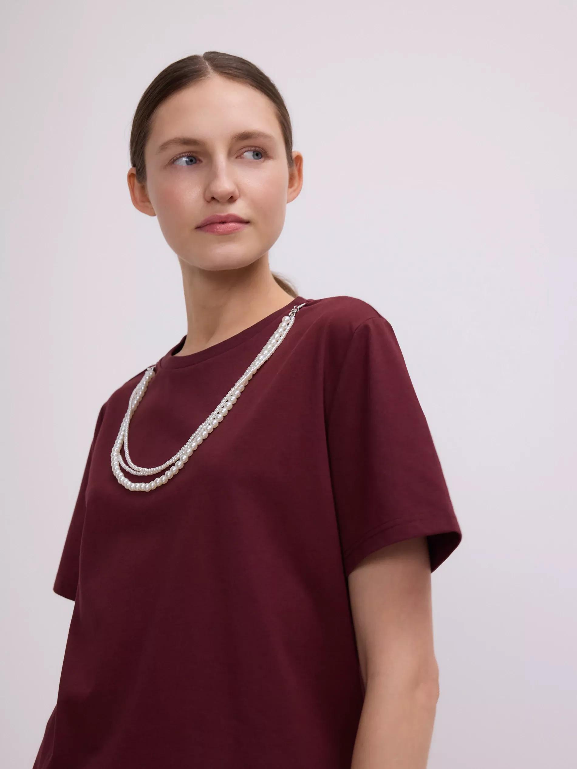 MAROON T-shirt with detachable embellishment, , large image number 0