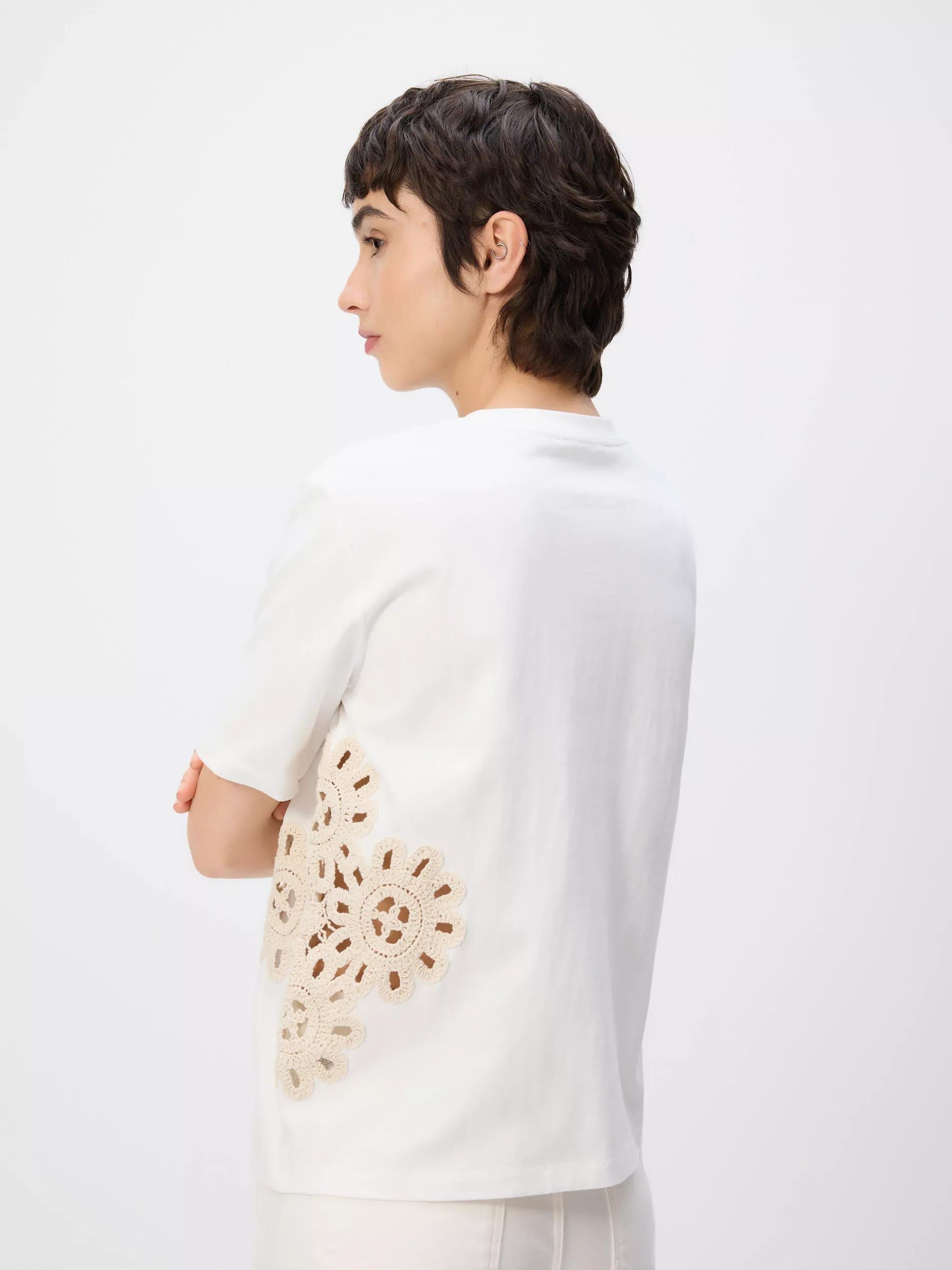 Cream T-Shirt With Crochet Application, , large image number 3