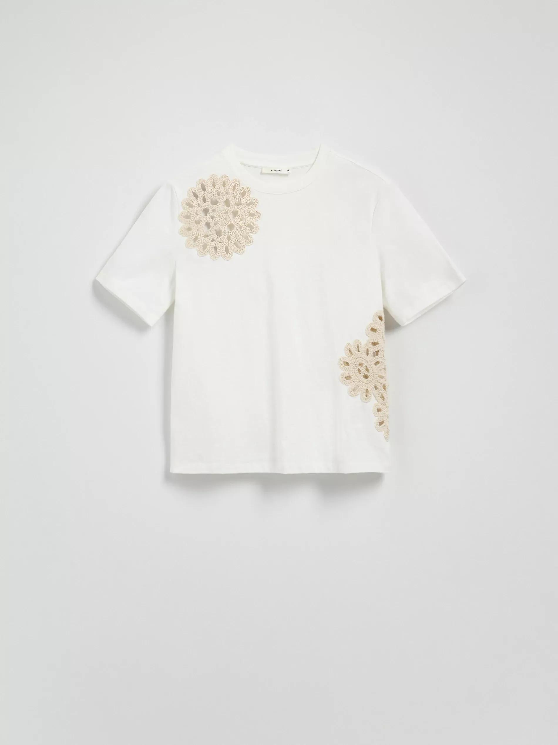 Cream T-Shirt With Crochet Application, , large image number 4