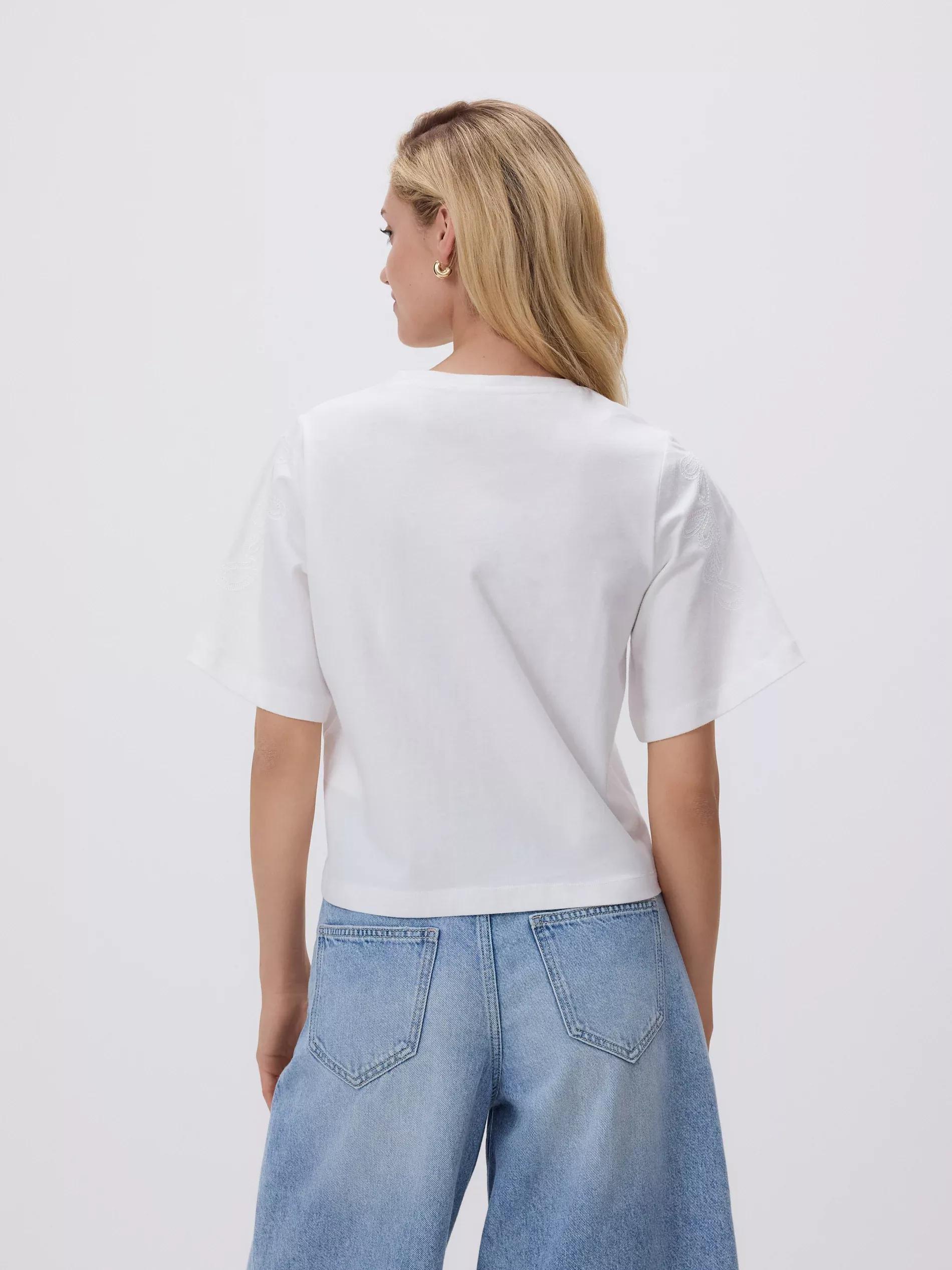 CREAM T-shirt with embroidery detailing, , large image number 3