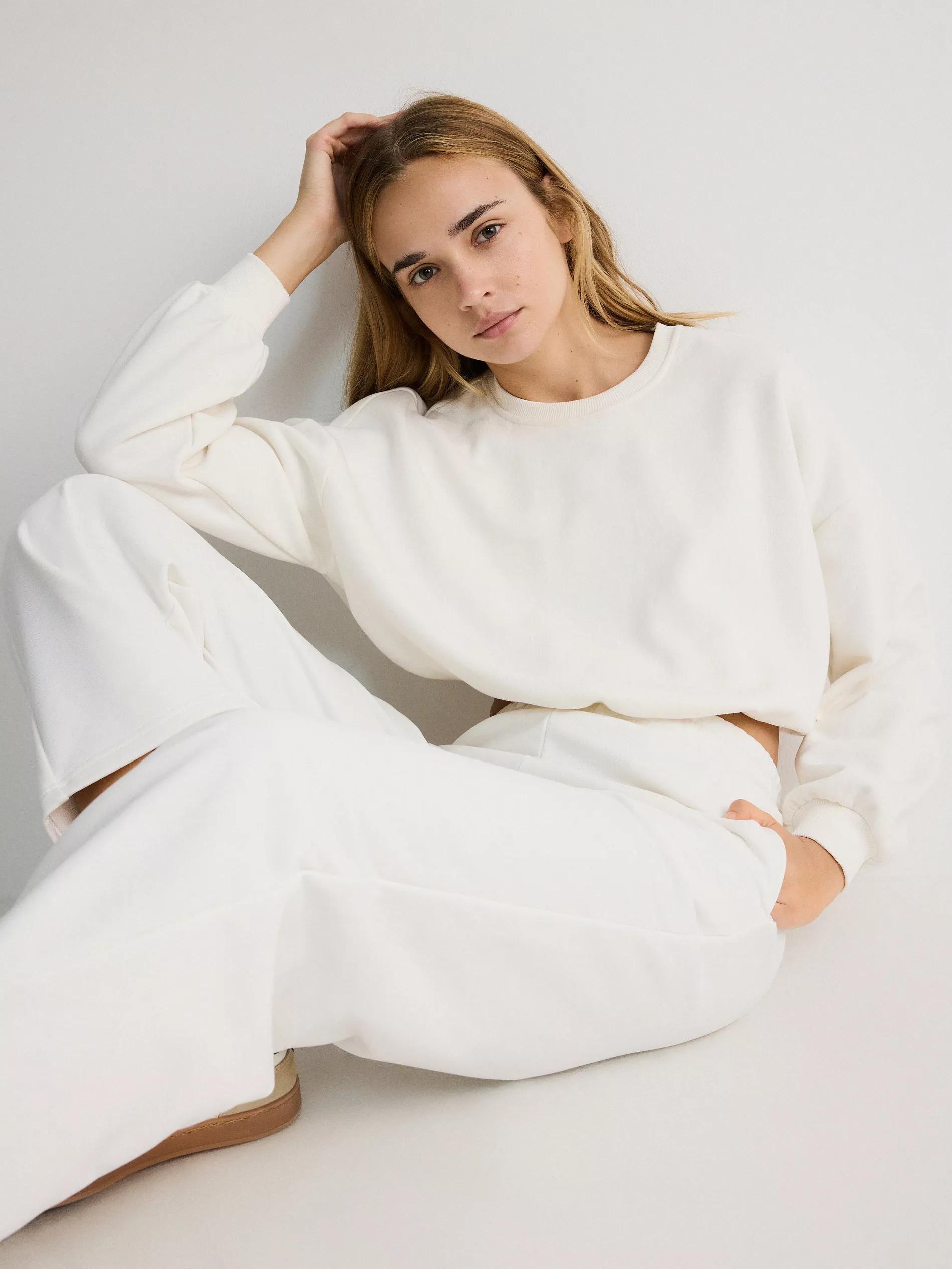 Cream Cropped Sweatshirt, , large image number 2
