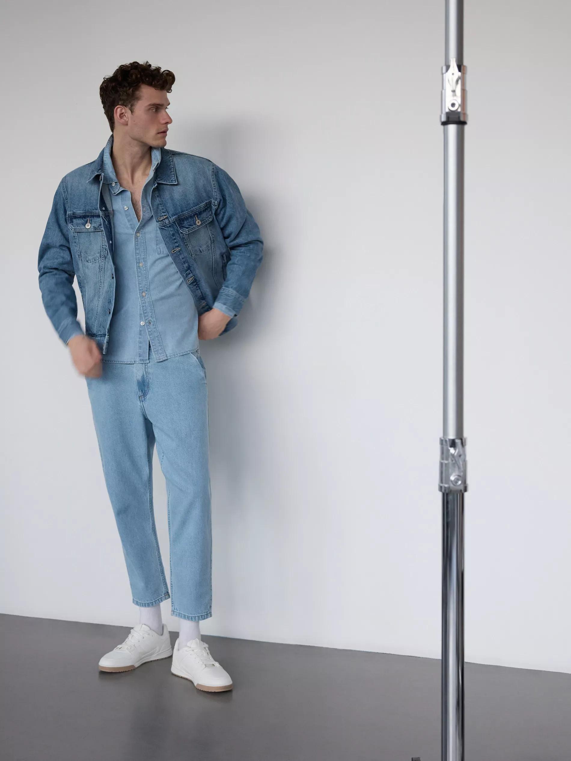 Blue Carrot Fit Jeans, , large image number 0