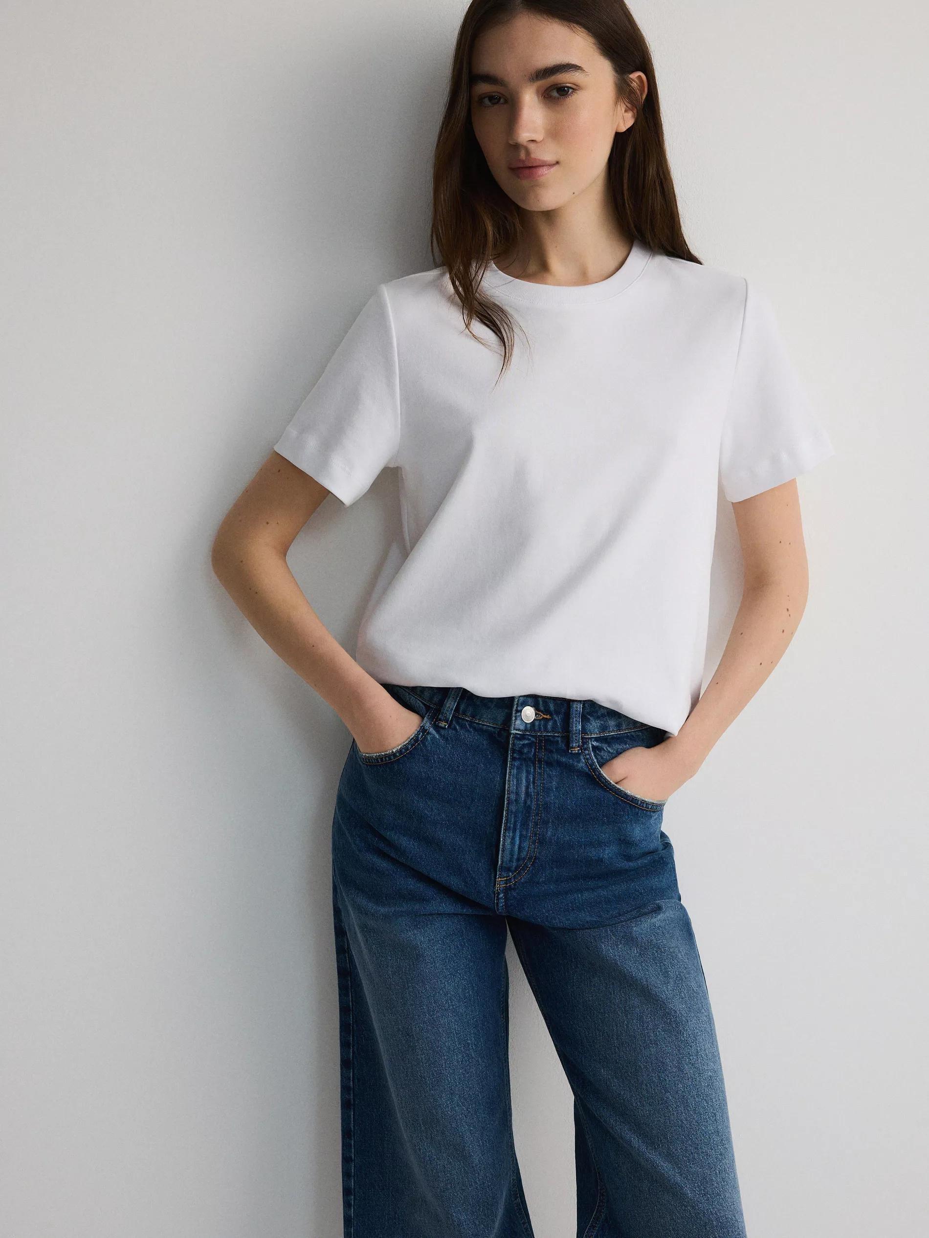 Blue Light Wash Wide-Leg Jeans, , large image number 3