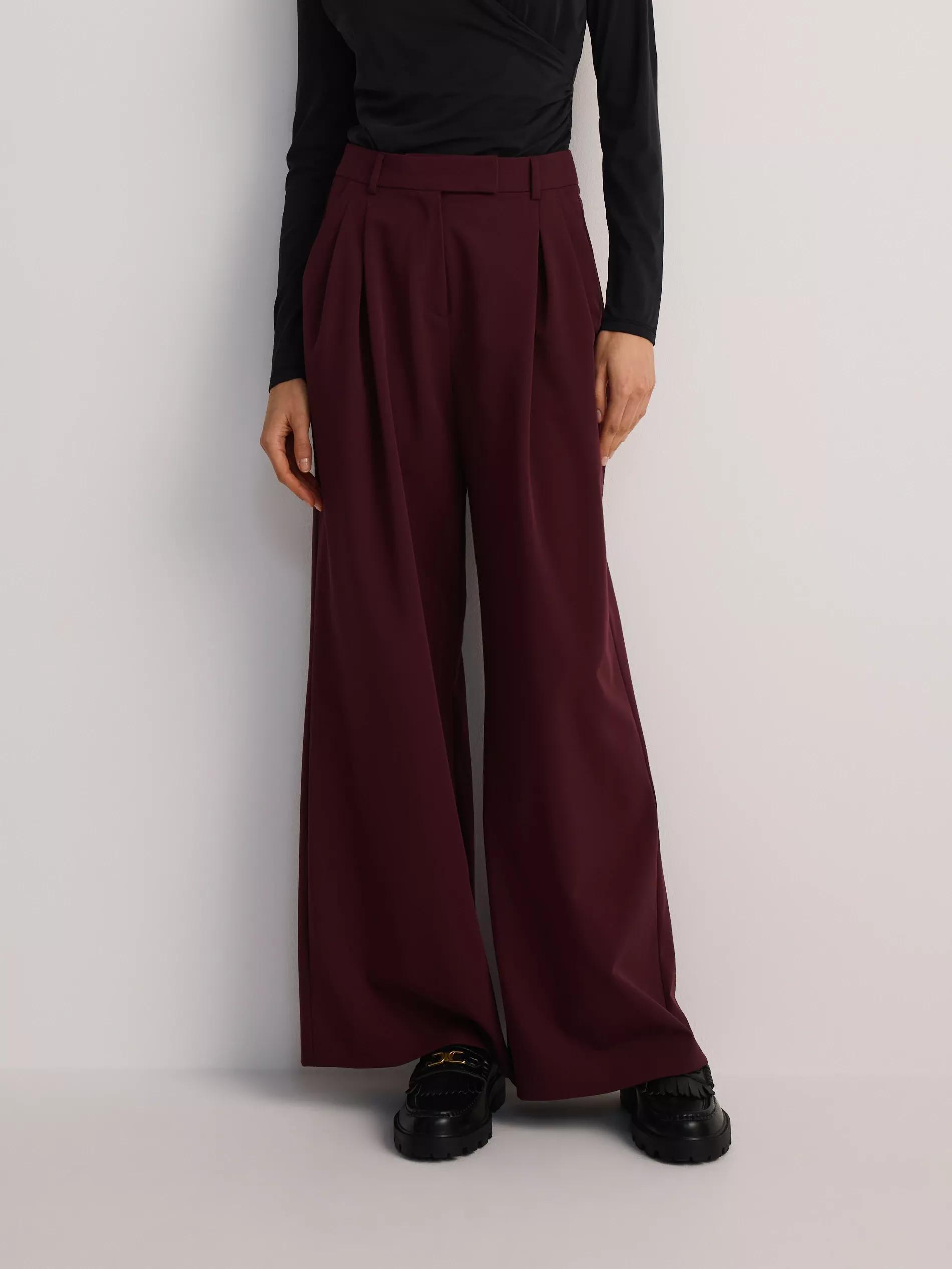 Maroon Wide-Leg Pleated Trousers, , large image number 0