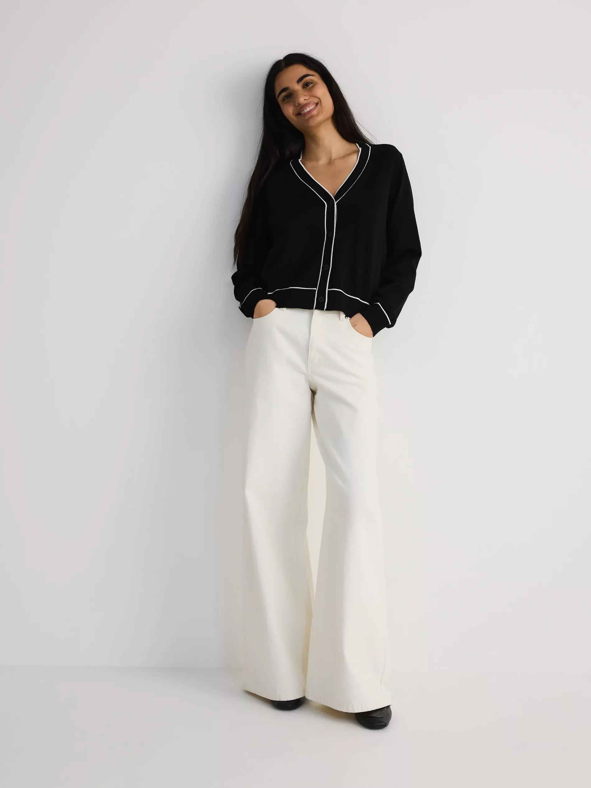 Black Cardigan With Contrast Trims, , large image number 3
