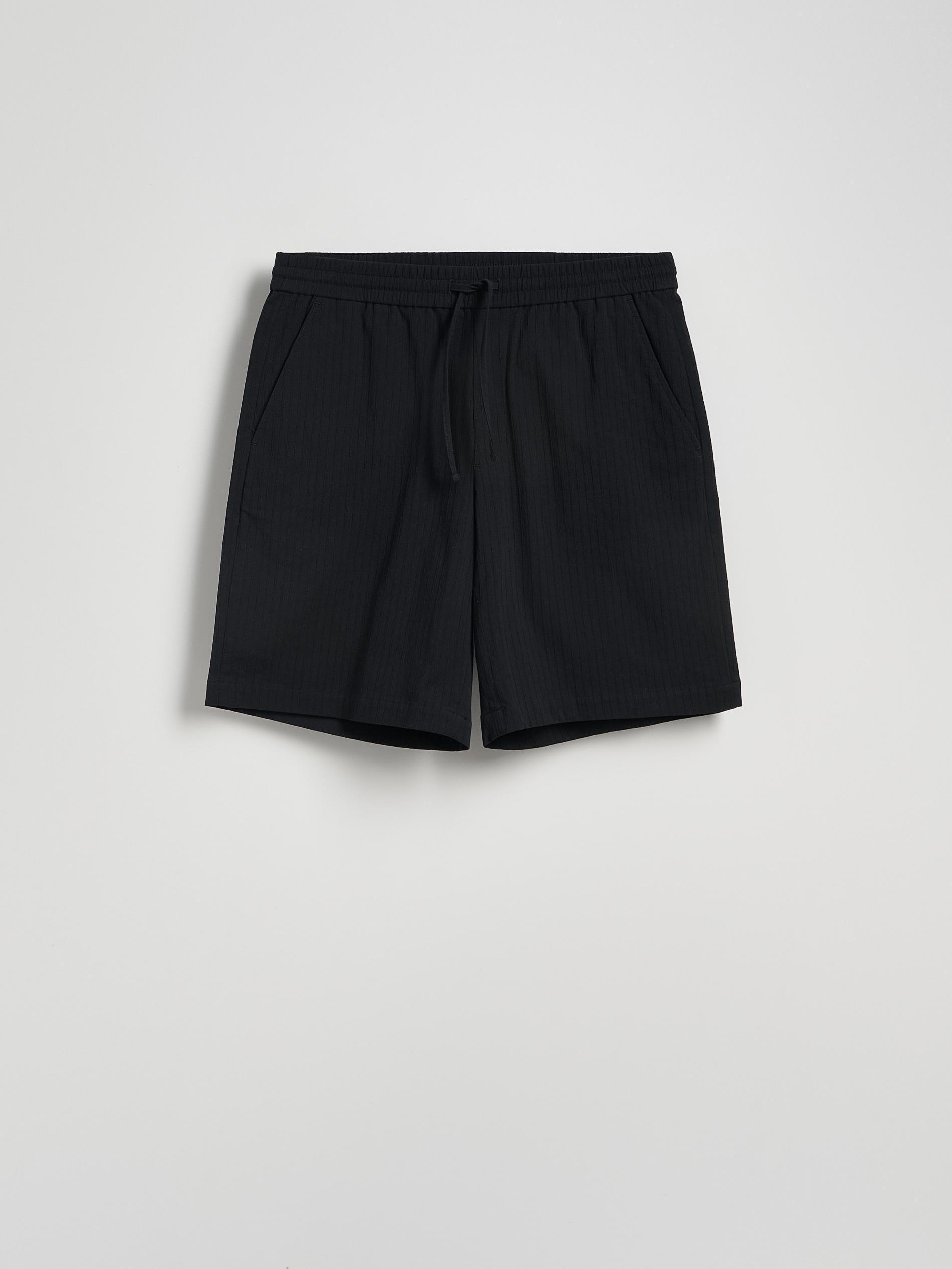 شورت فضفاض من قماش مُهيكل أسود, Black, large image number 4