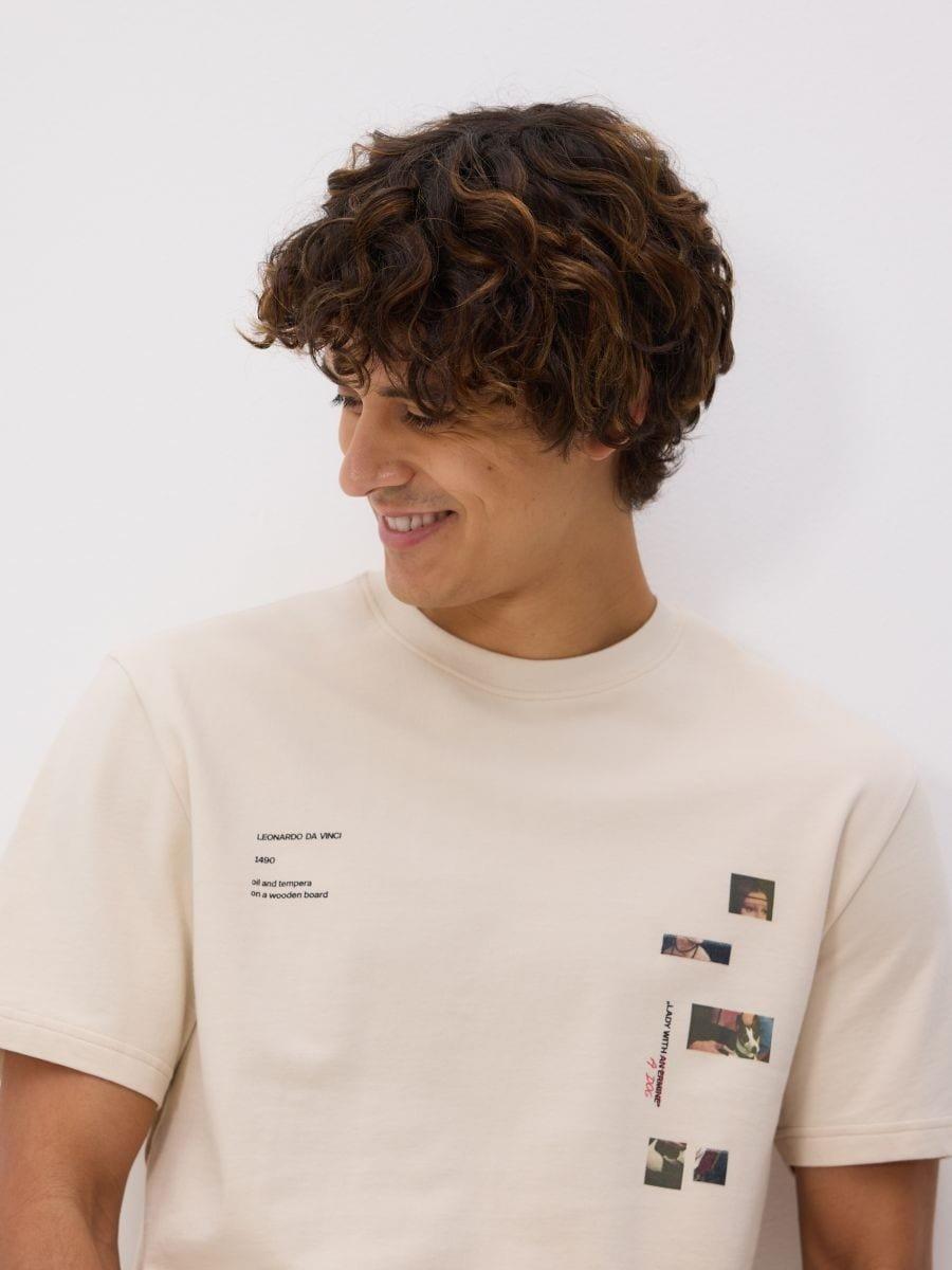تيشيرت بيج بقصة عادية بطبعة, Beige, large image number 3