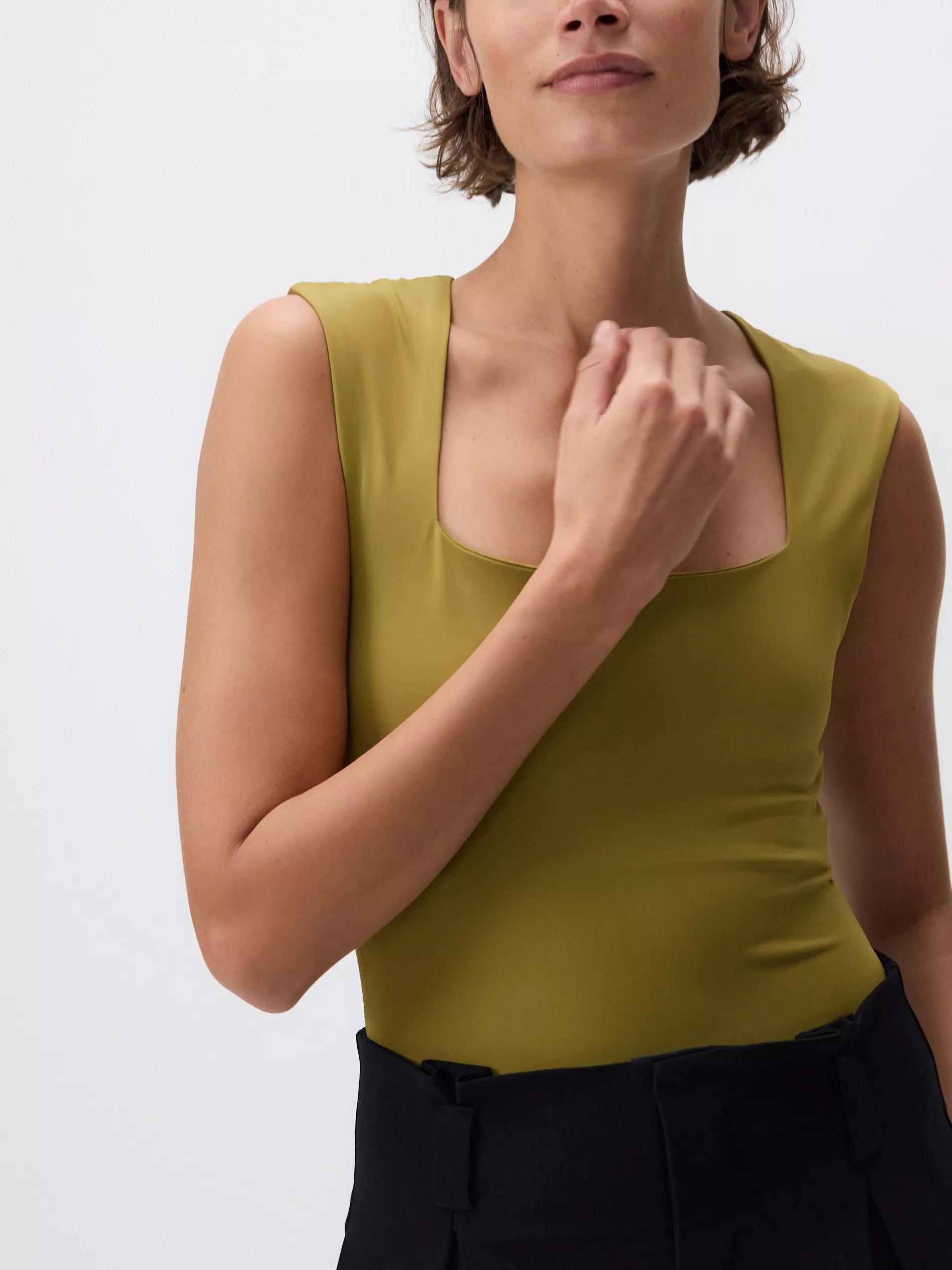 Green Body With Square Neckline, , medium
