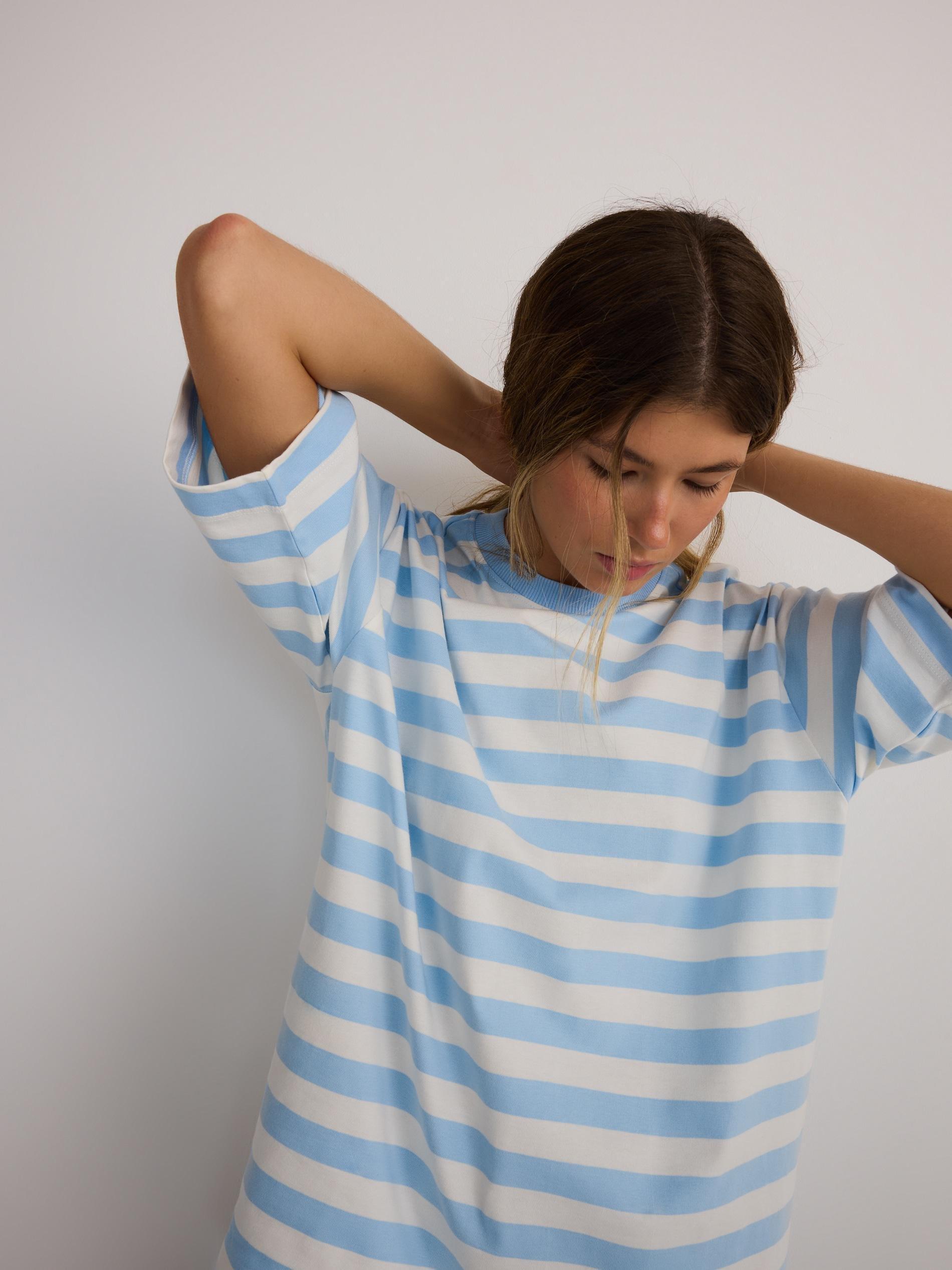 Blue Oversized Striped T-Shirt, , large image number 1