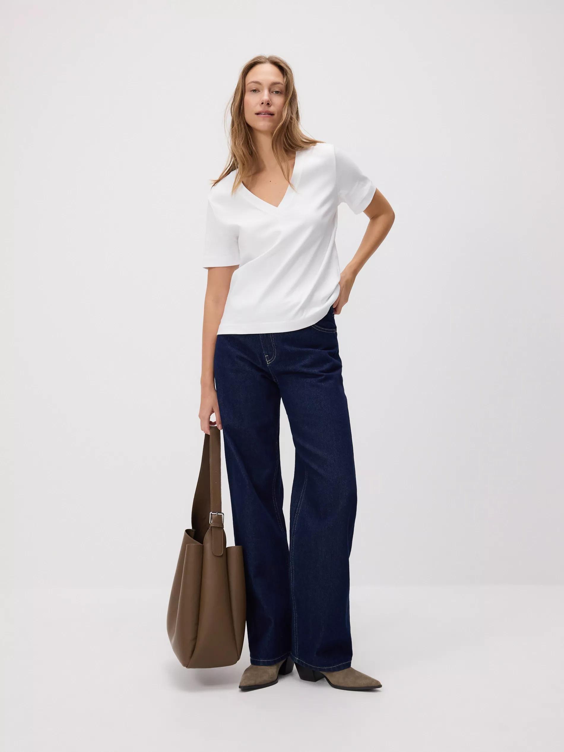 White V-Neck T-Shirt, , large image number 2