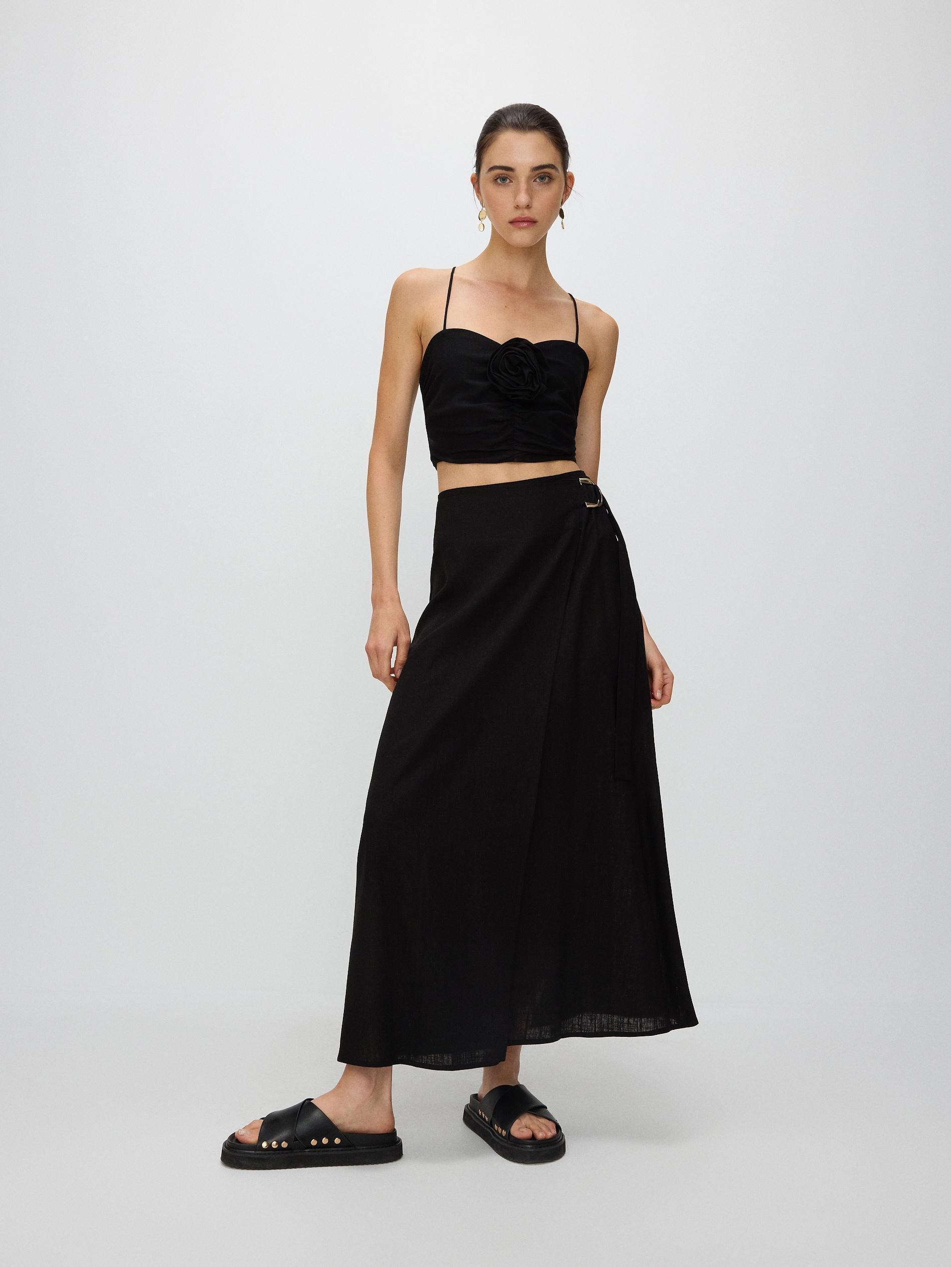 Black Top With Rose-Shaped Detail, , large image number 3
