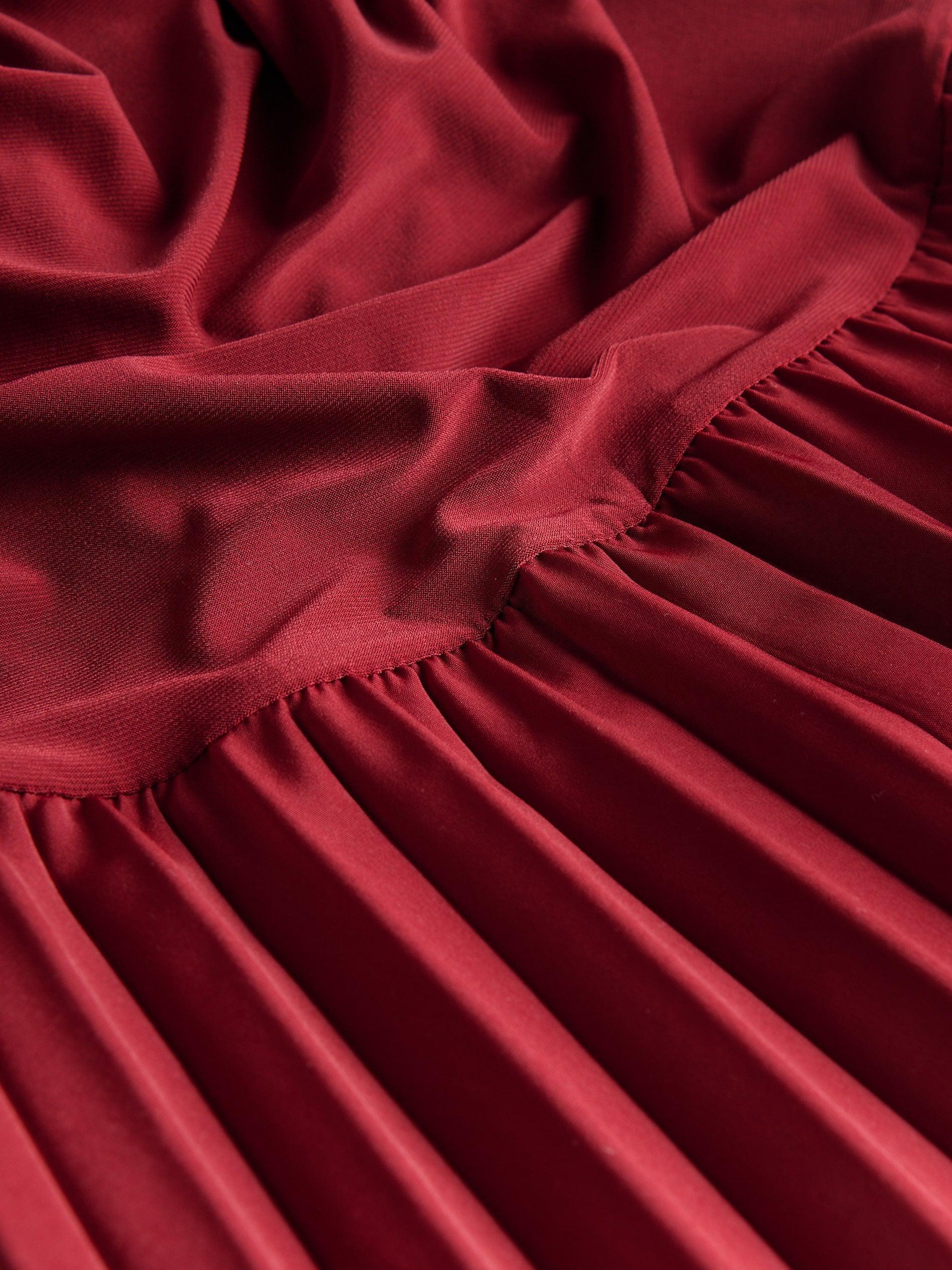 Red Pleated Maxi Drees, , large image number 5