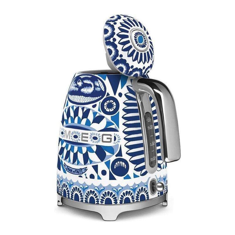 SMEG Electric Kettle 1.7L - Dolce & Gabbana Blue Mediterranio, , large image number 1